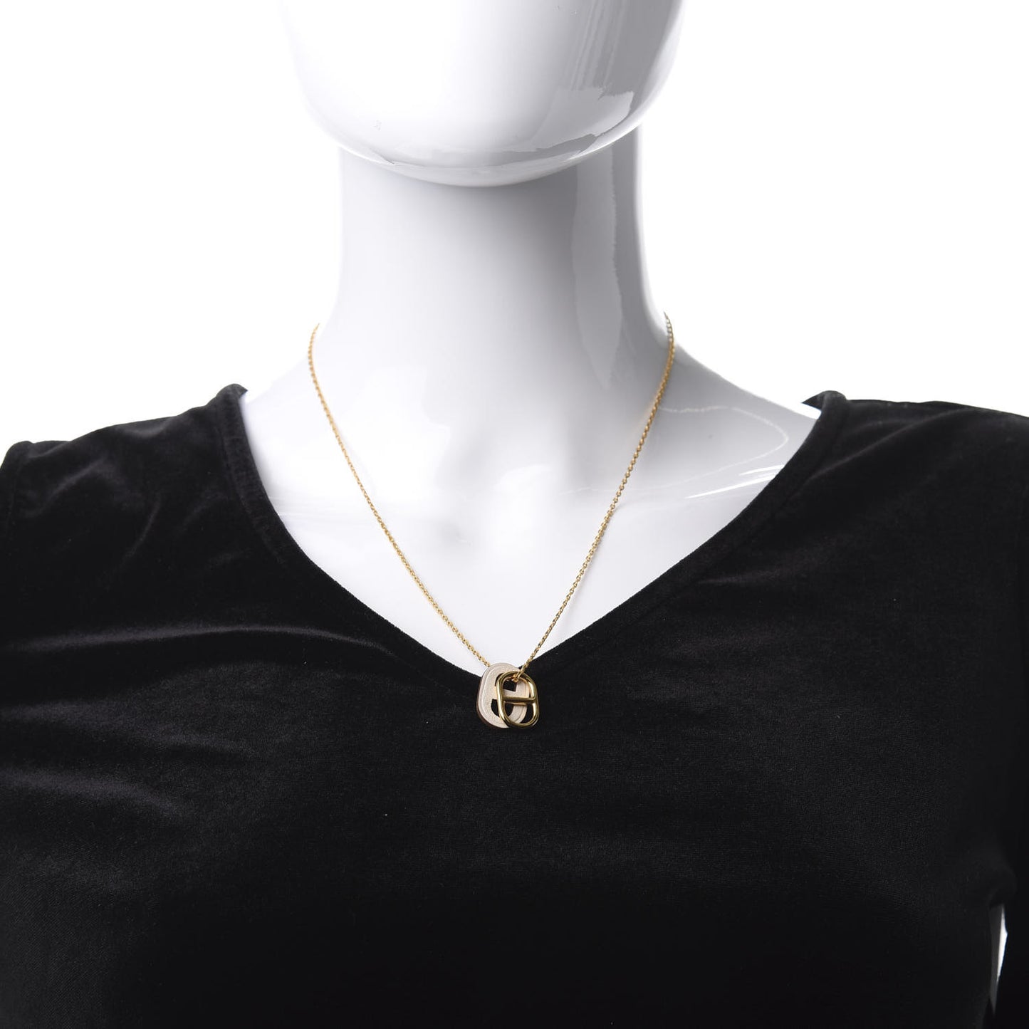 Swift O'Maillon Pendant Necklace Nata