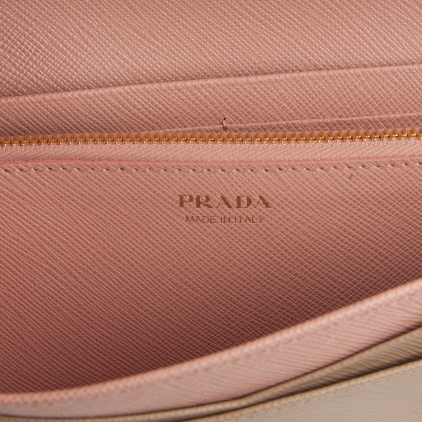 Saffiano Colour Continental Flap Wallet Cammeo Orchidea