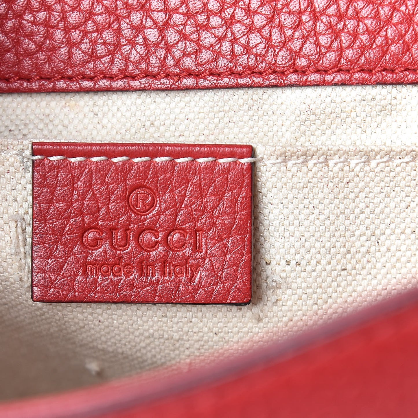 Calfskin Mini GG Marmont Top Handle Bag Vulcanic Red
