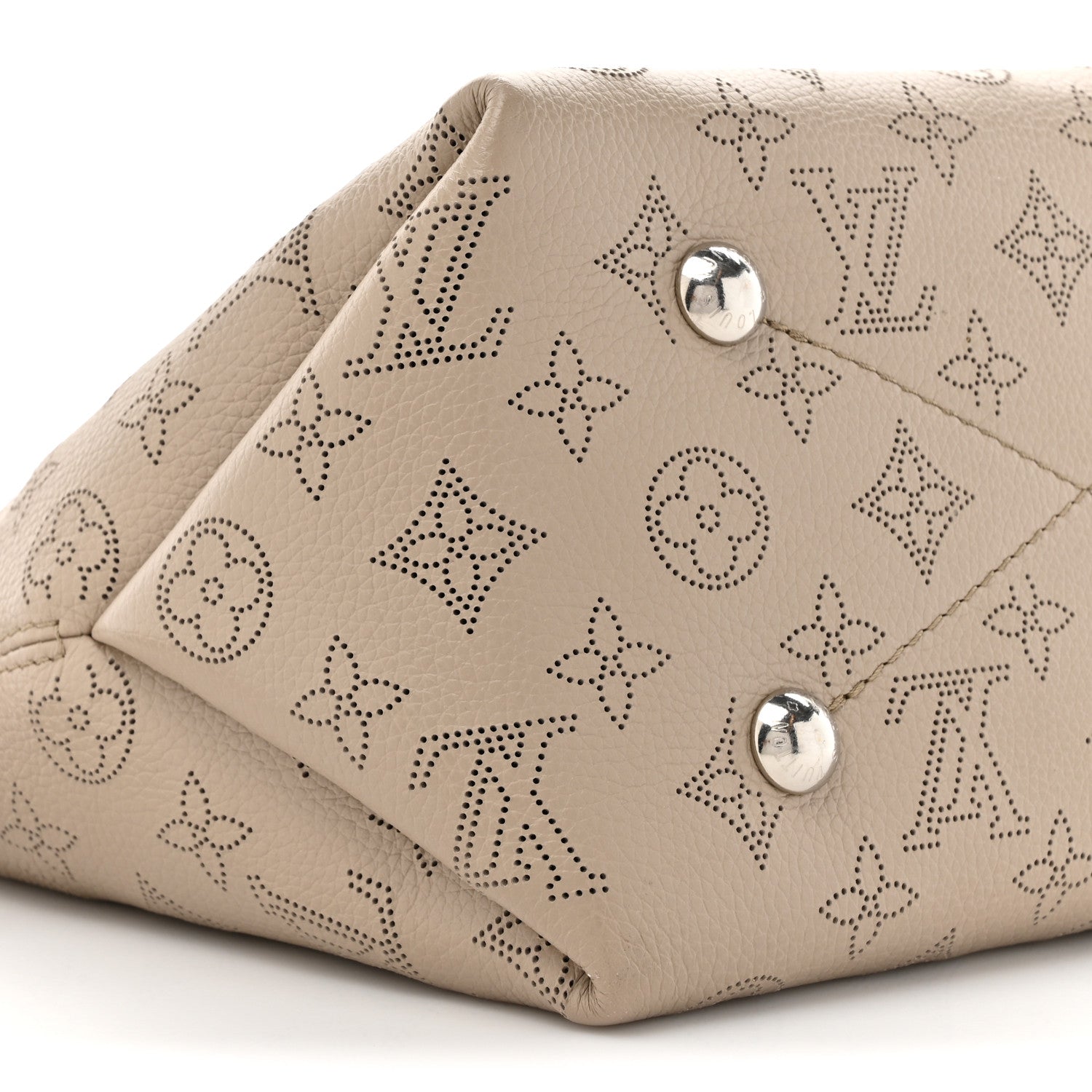 Louis Vuitton Mahina Bella Galet 10 of 11