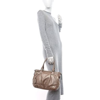 Gucci Metallic Calfskin Medium Sukey Top Handle Bag Beige 2 of 11