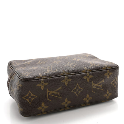 Louis Vuitton Monogram Trousse Toilette 19 4 of 12