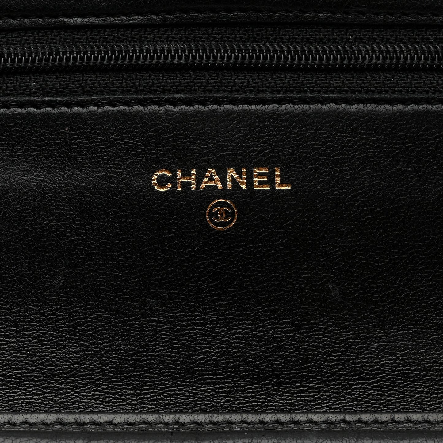 Lambskin Quilted Wallet On Chain WOC Black