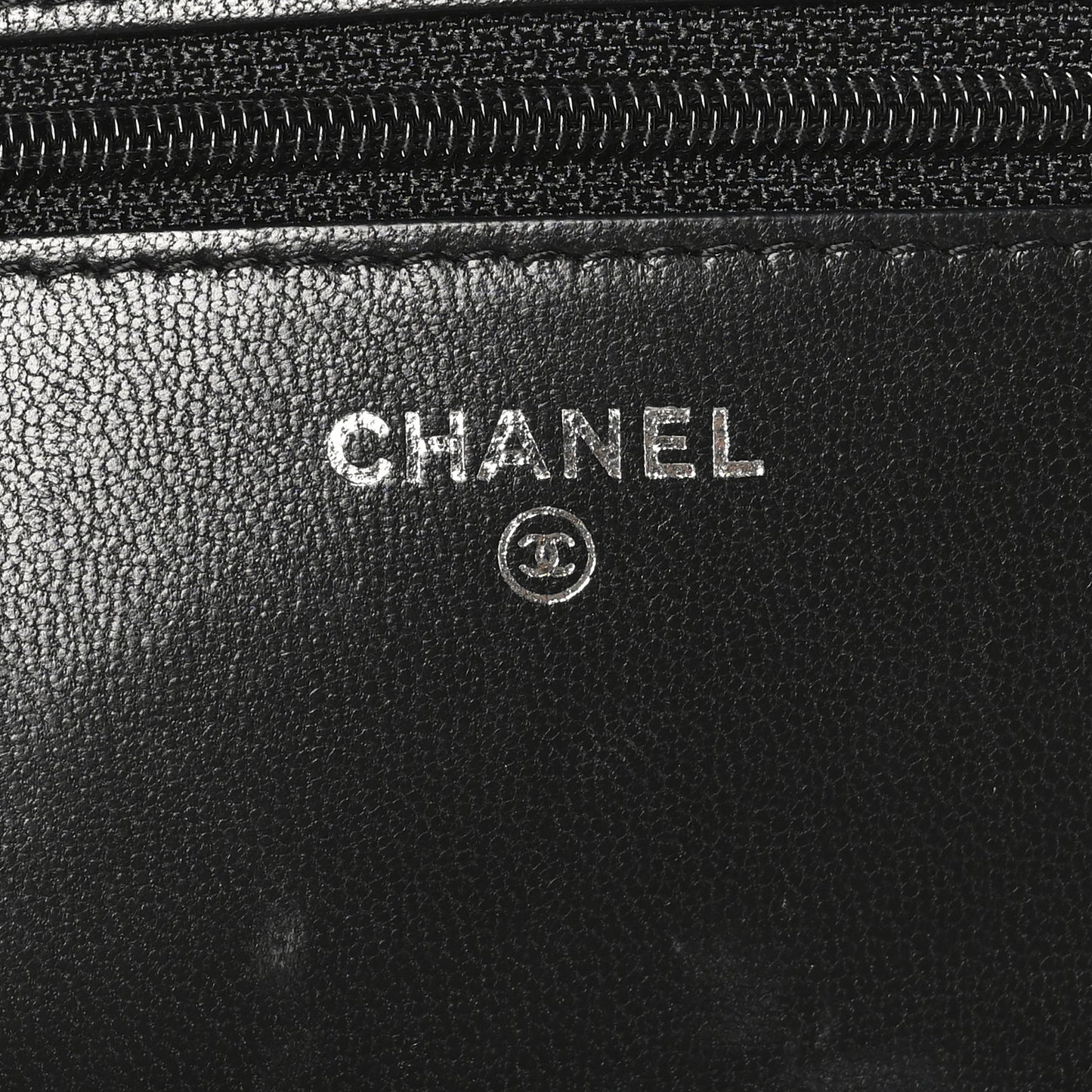 Lambskin Quilted Wallet On Chain WOC Black