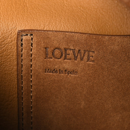 Loewe Suede Calfskin Large Pebble Bucket Bag Tobacco 6 of 11