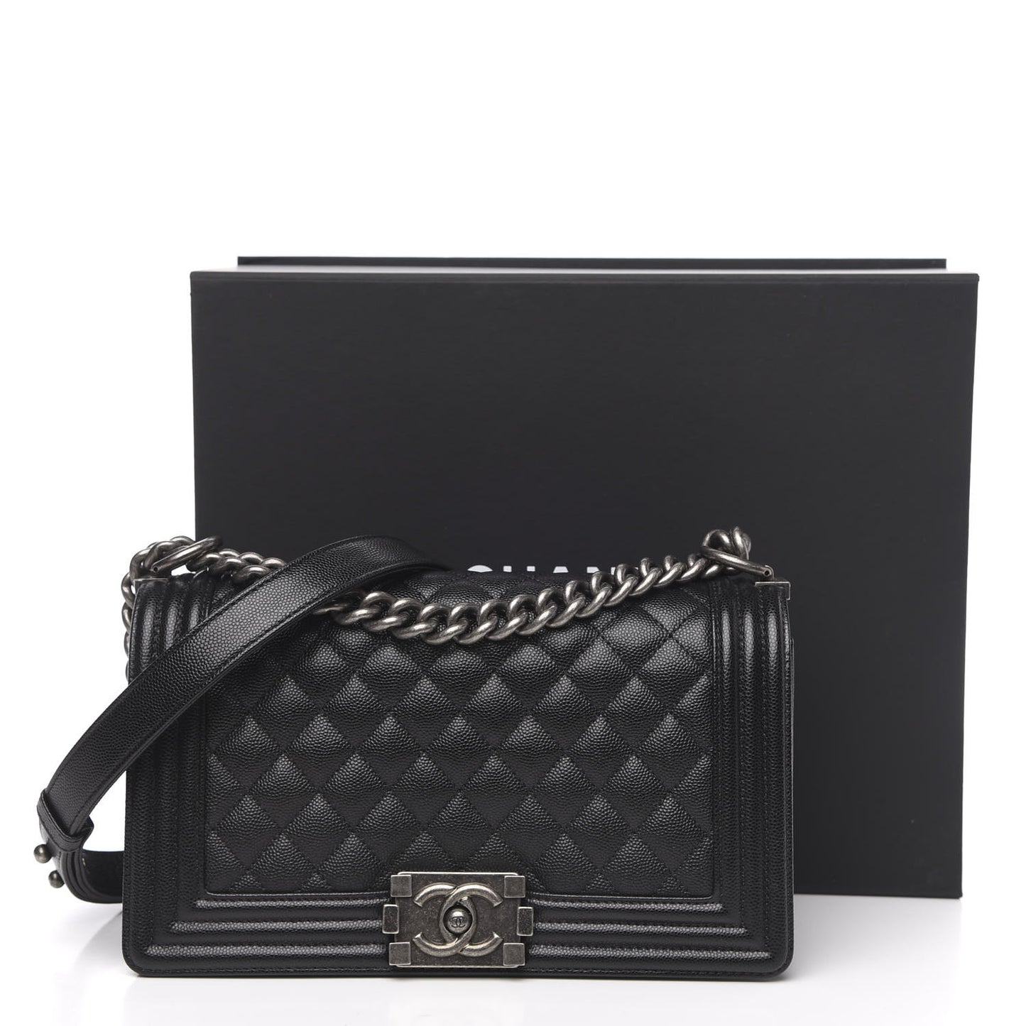 Caviar Quilted Medium Boy Flap Black