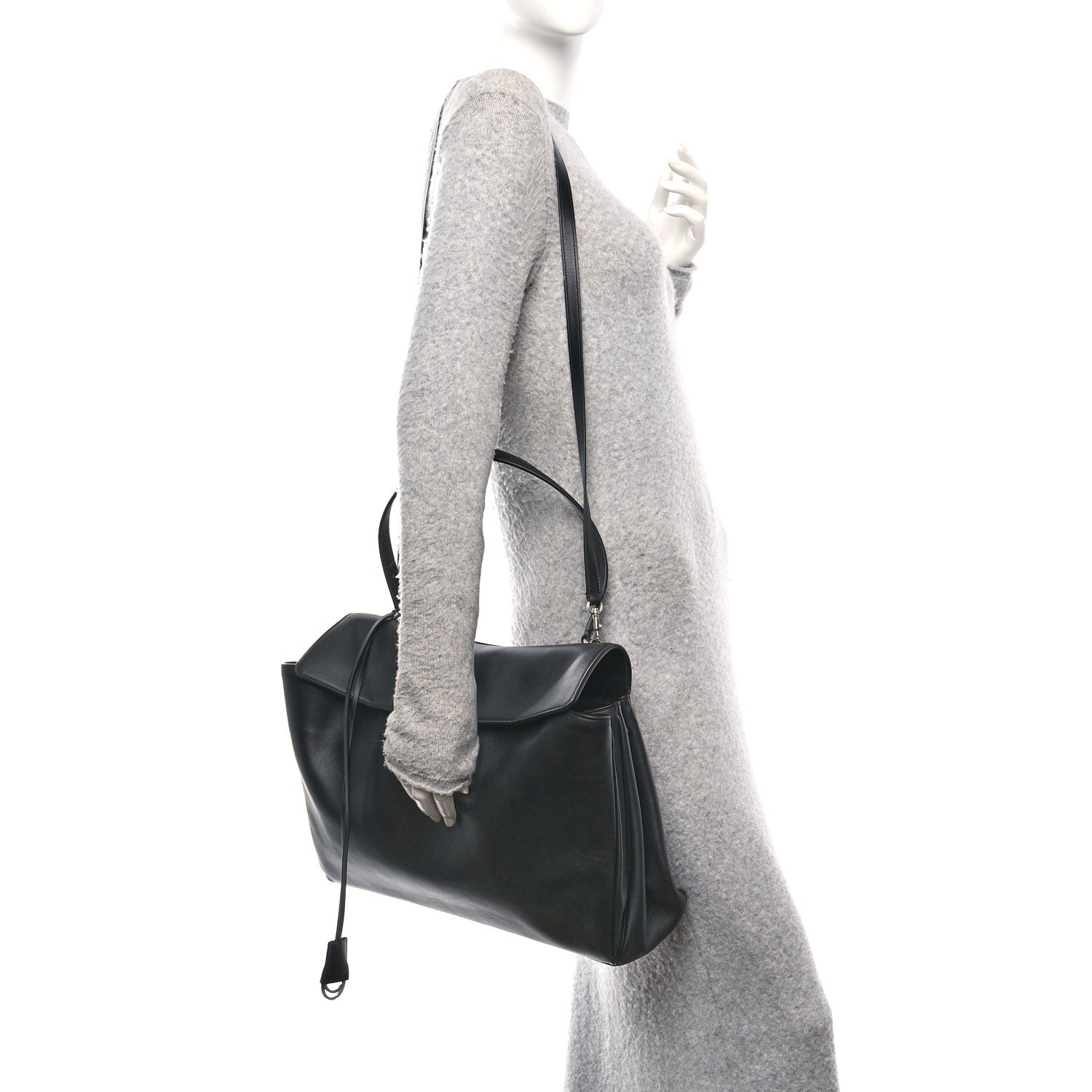 Balenciaga Smooth Calfskin Large Rodeo Top Handle Handbag Black 2 of 9