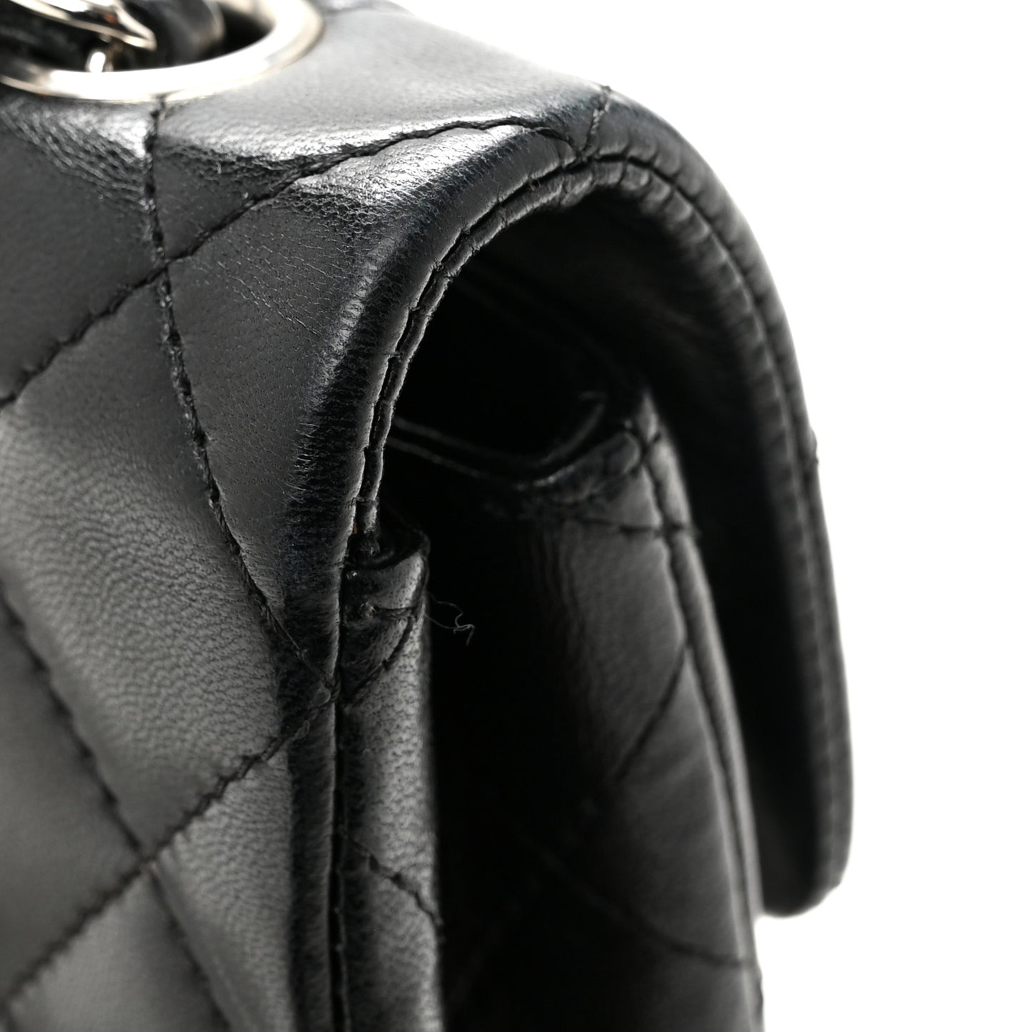 Lambskin Quilted East West Flap Black