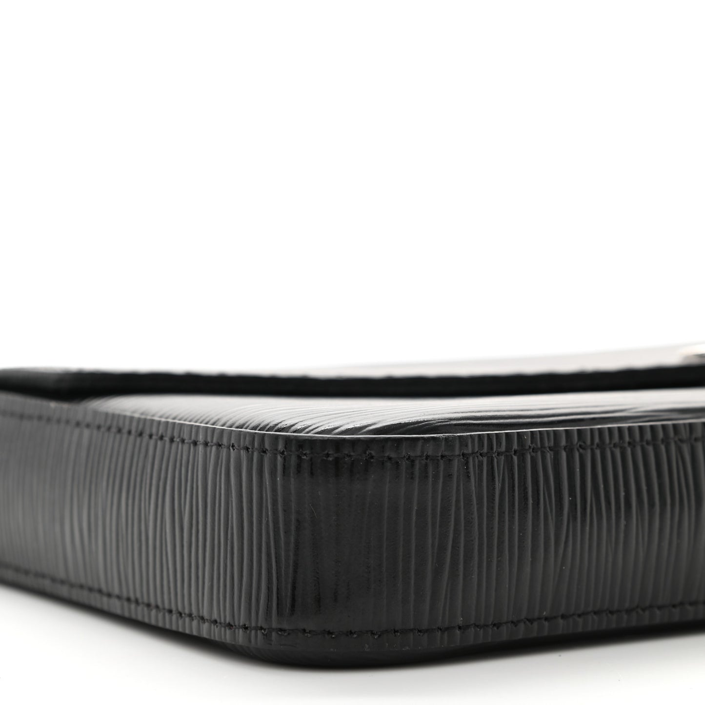 Epi Pochette Felicie Black