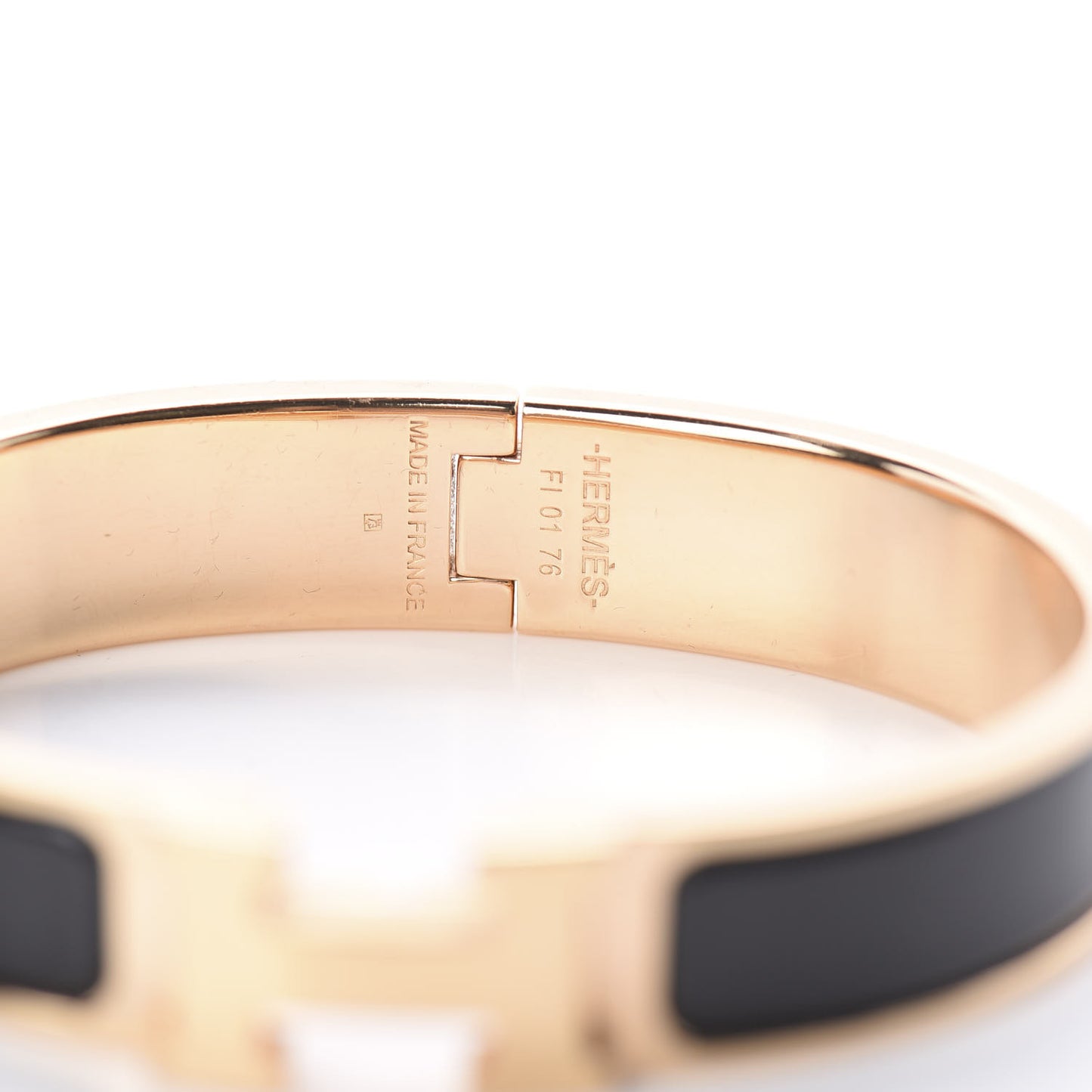 Enamel Narrow Clic Clac H Bracelet PM Black