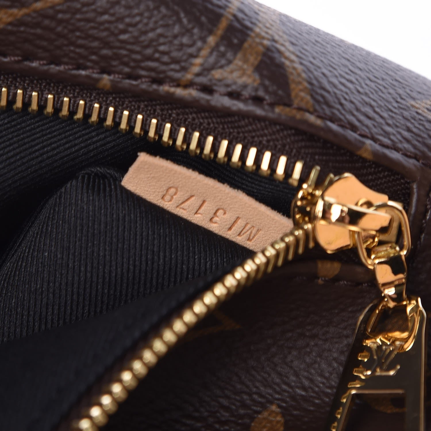 Louis Vuitton Monogram Bumbag 7 of 8
