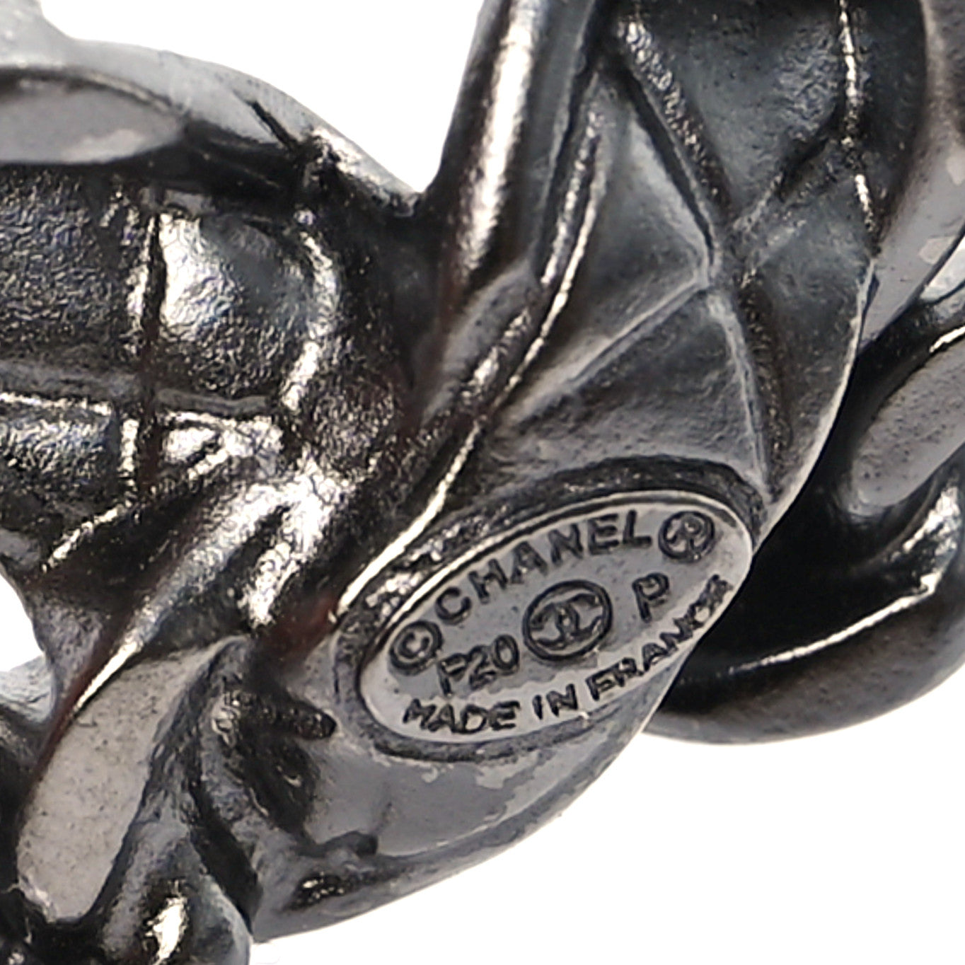 Chanel Quilted CC Brooch Ruthenium 3 of 4