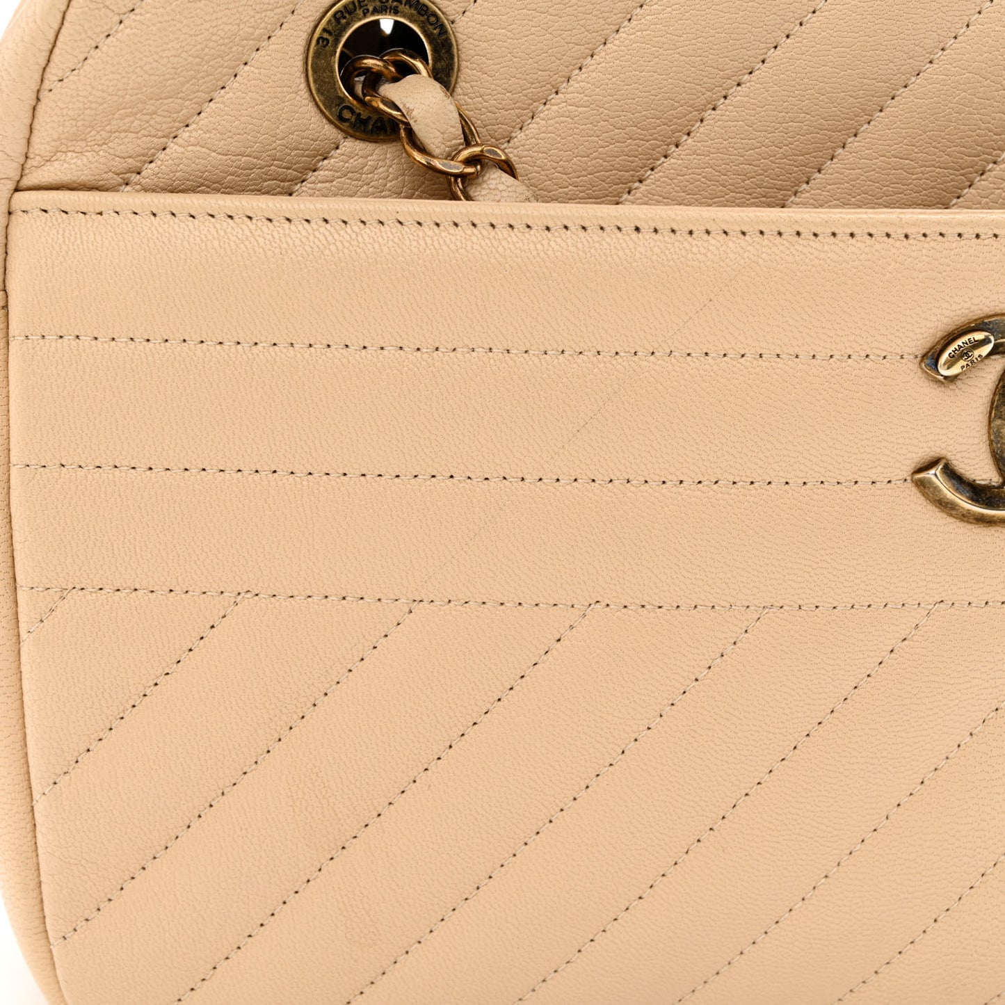 Shiny Goatskin Diagonal Quilted Camera Bag Beige