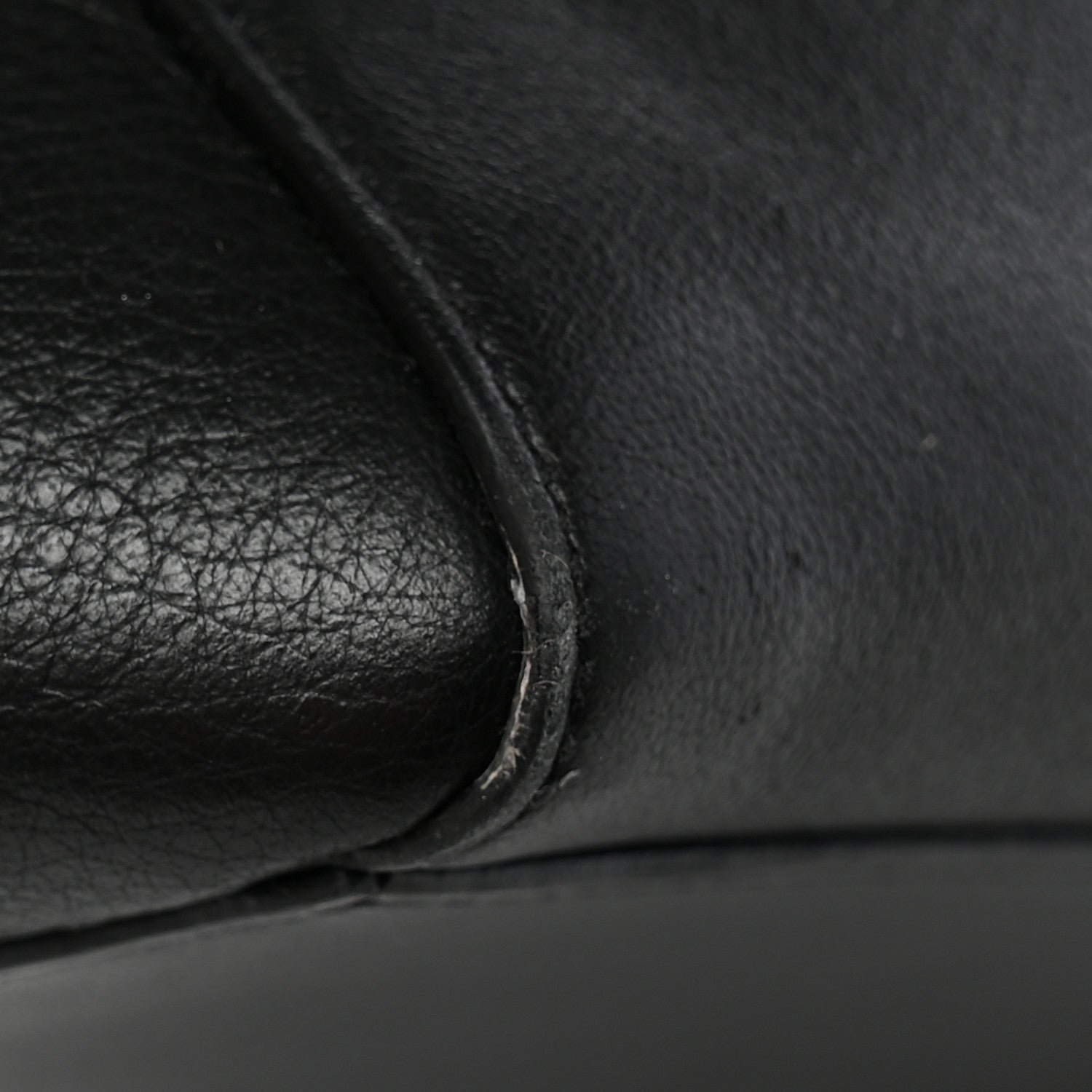 Balenciaga Smooth Calfskin Everyday East West Tote Bag Black 13 of 14