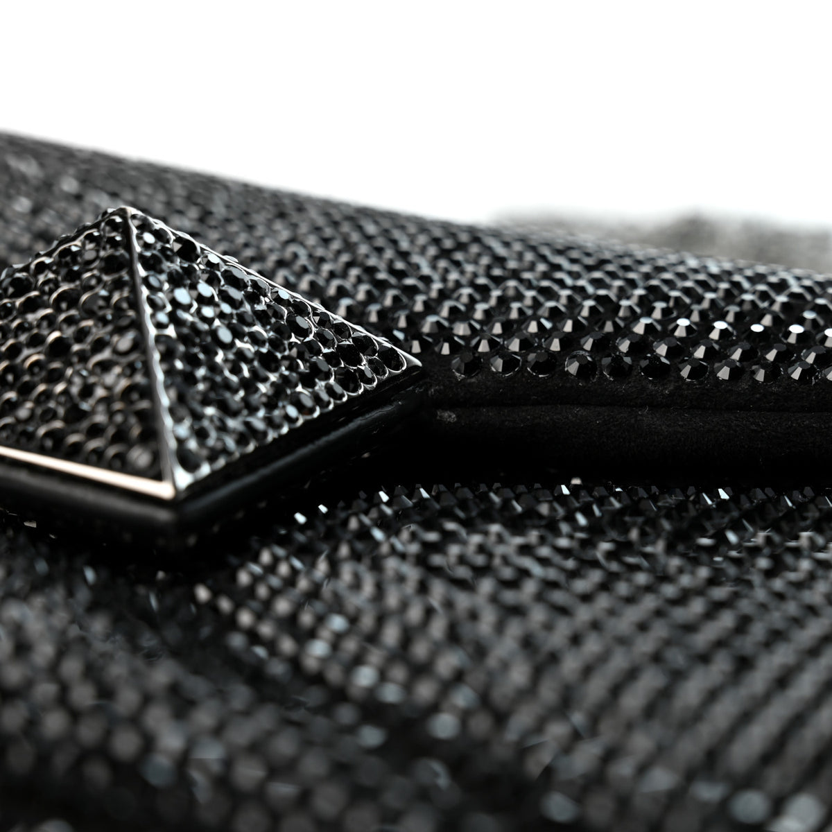 Crystal Suede Embellished Small One Stud Clutch With Chain Black