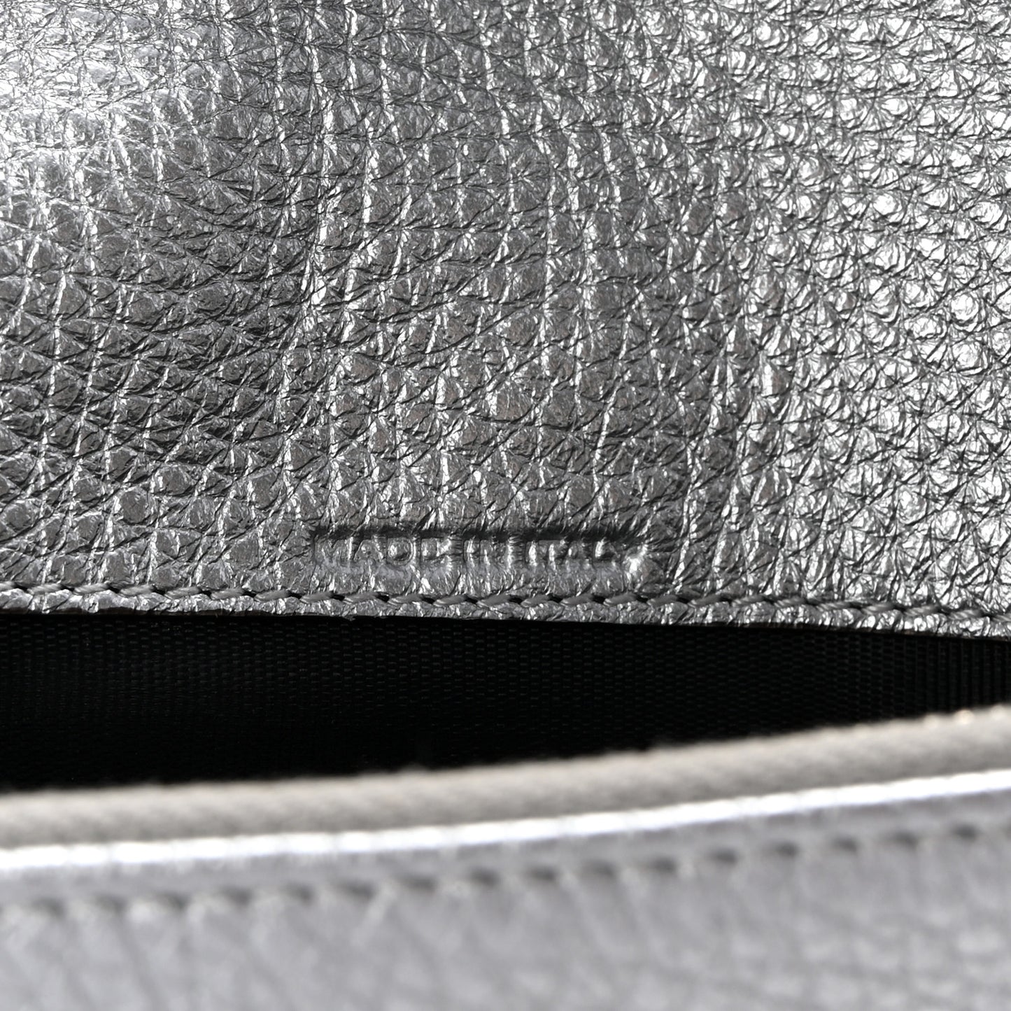 Cuoio Romano Lux Selleria Flat Clutch Argento