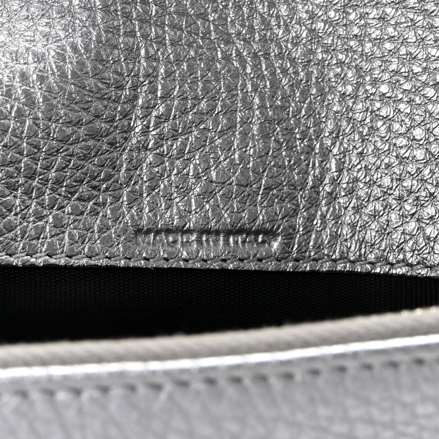 Fendi Cuoio Romano Lux Selleria Flat Clutch Argento 7 of 9