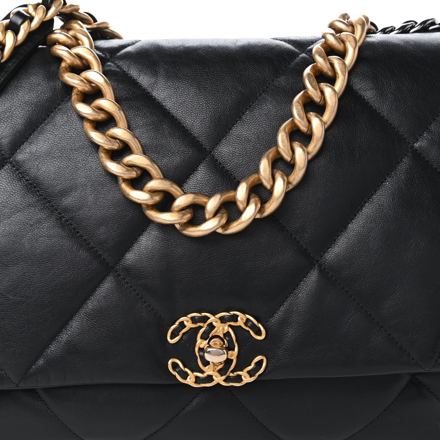 Chanel Goatskin Quilted Maxi Chanel 19 Flap Black 10 of 10