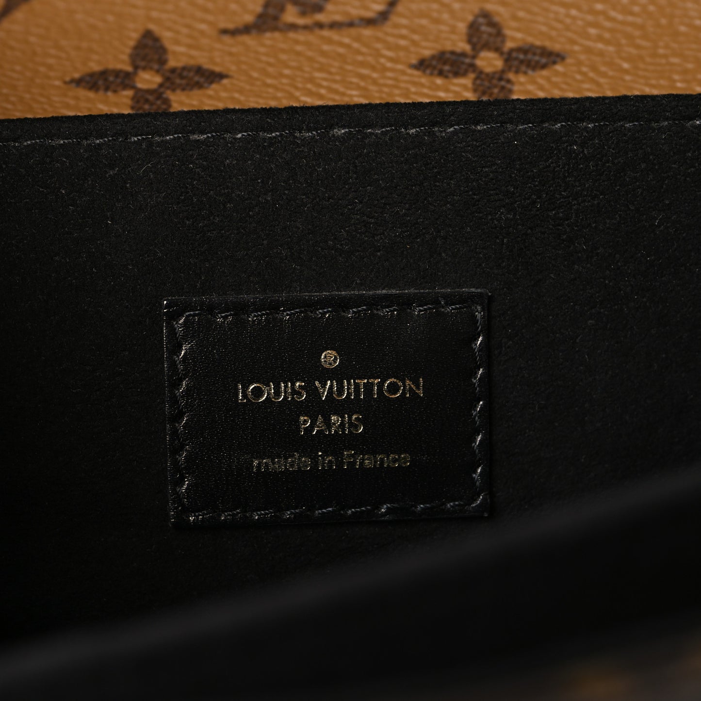 Reverse Monogram Pochette Metis