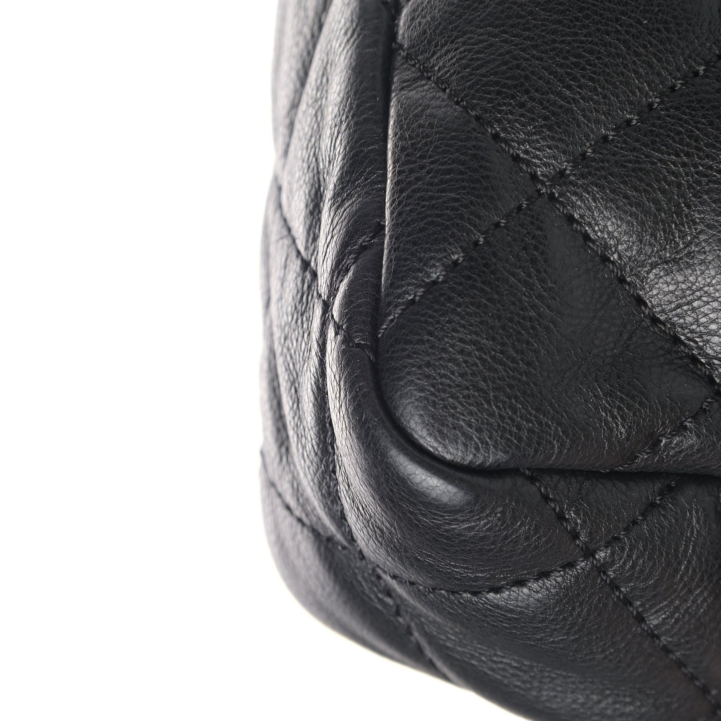 Calfskin Quilted Medium Chain Me Flap Black