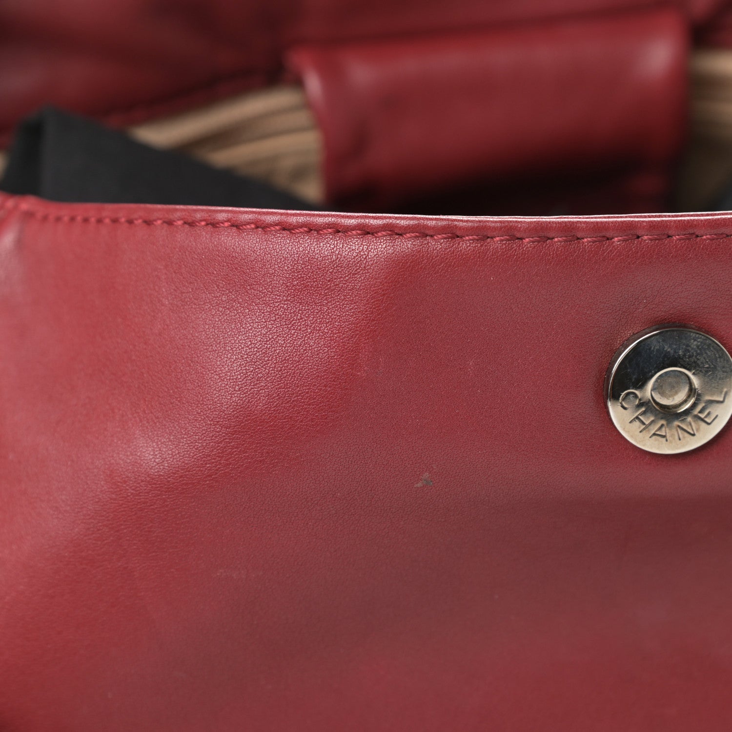 Chanel Smooth Calfskin Luxe Ligne Flap Red 15 of 17