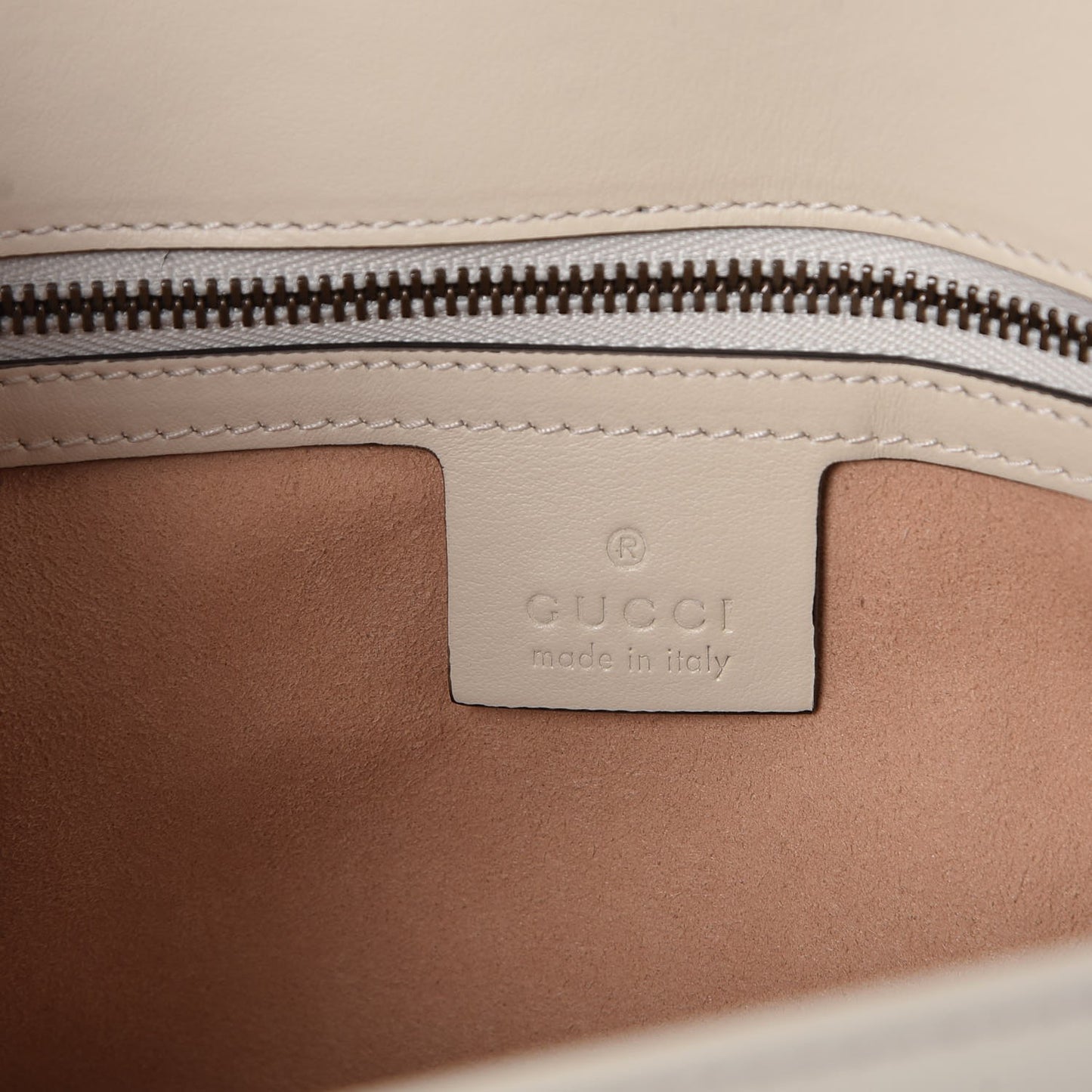 Calfskin Matelasse Small GG Marmont Shoulder Bag White