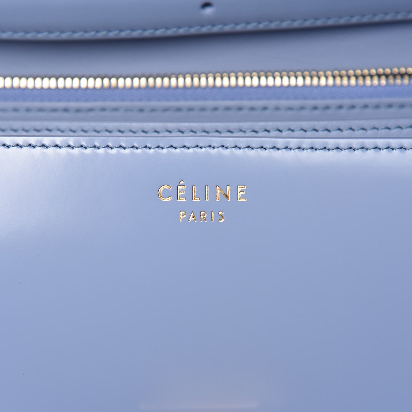 Spazzolato Calfskin Medium Classic Box Flap Bag Porcelain