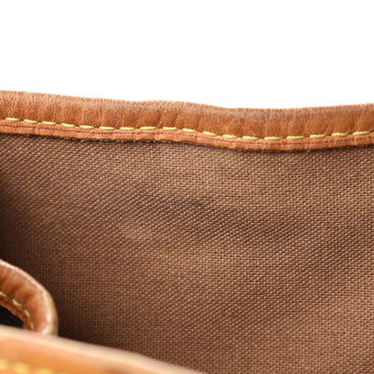 Louis Vuitton Monogram Batignolles Vertical 21 of 31
