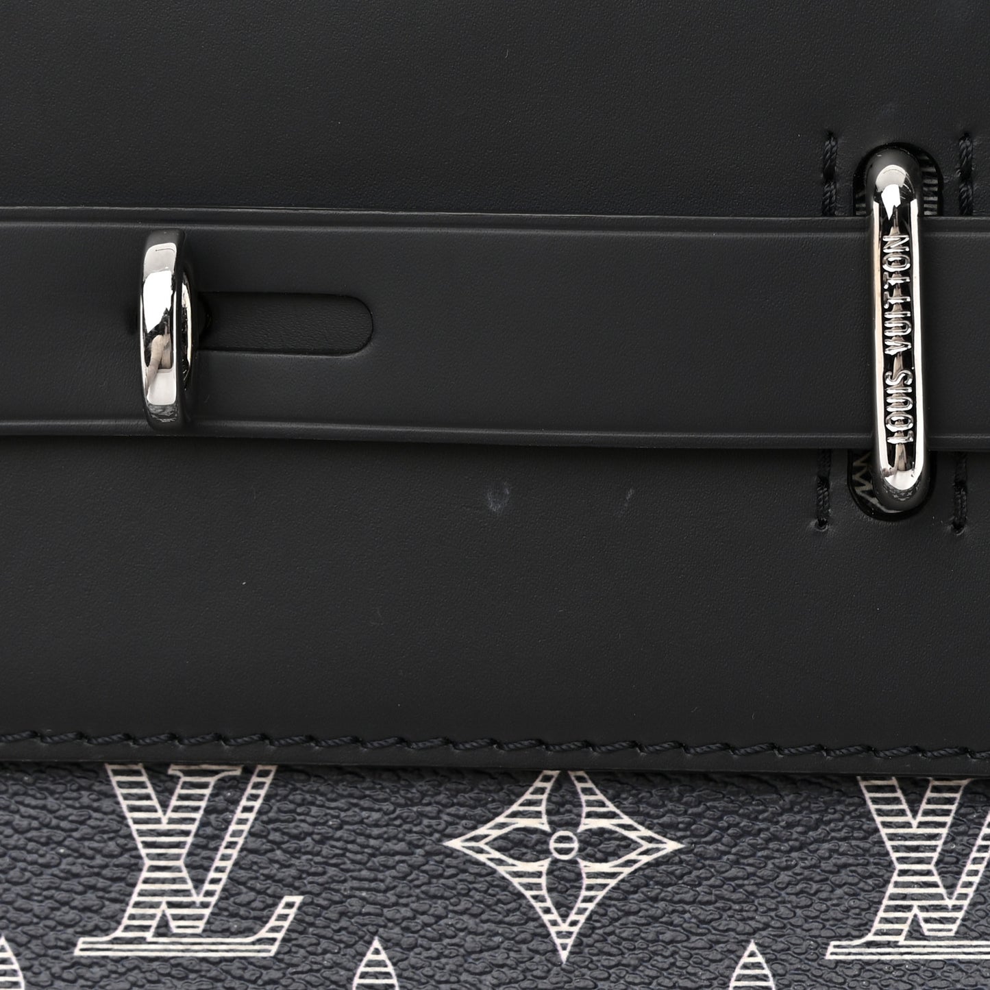 Savane Monogram Elephant Chapman Steamer Backpack Encre