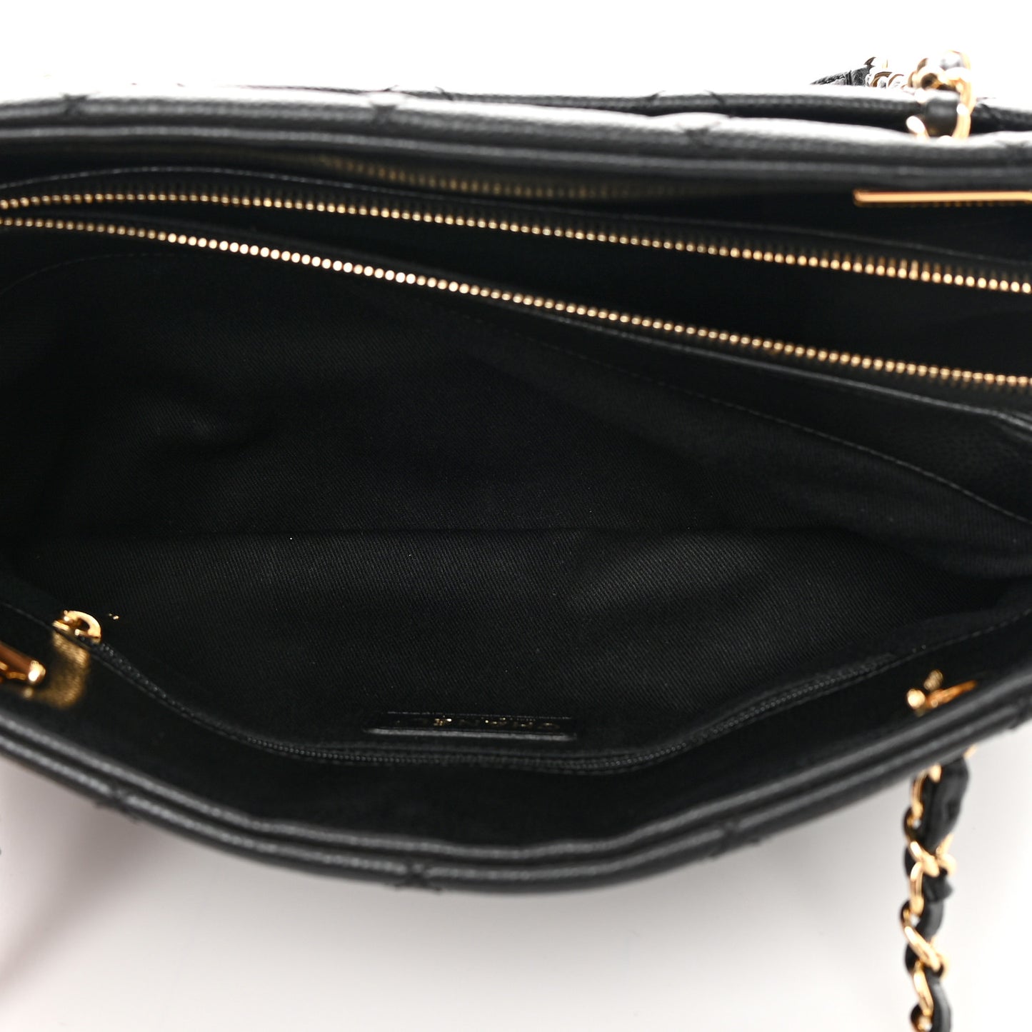 Caviar Quilted CC Timeless Soft Tote Black