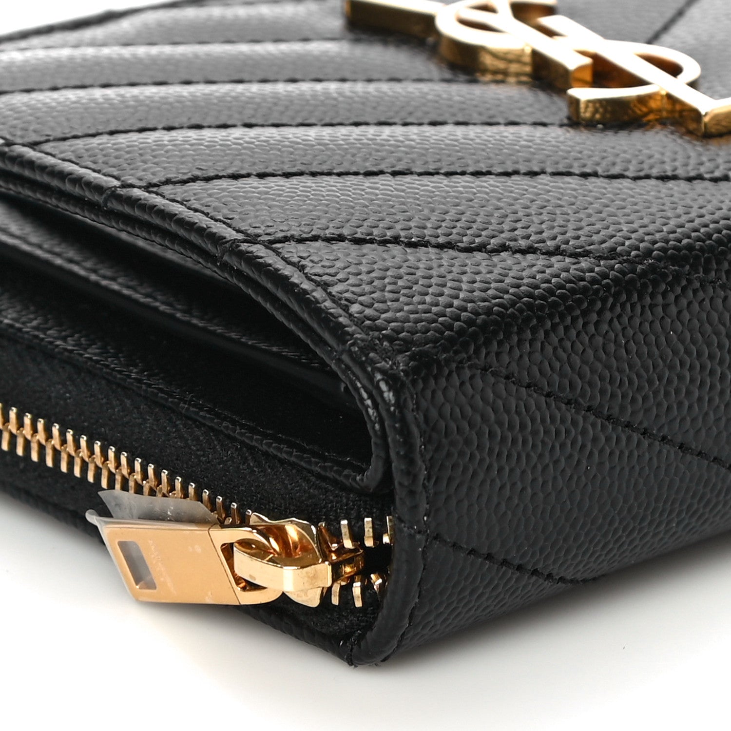 Saint Laurent Grain De Poudre Matelasse Chevron Monogram Compact Zip Around Wallet Black 9 of 11