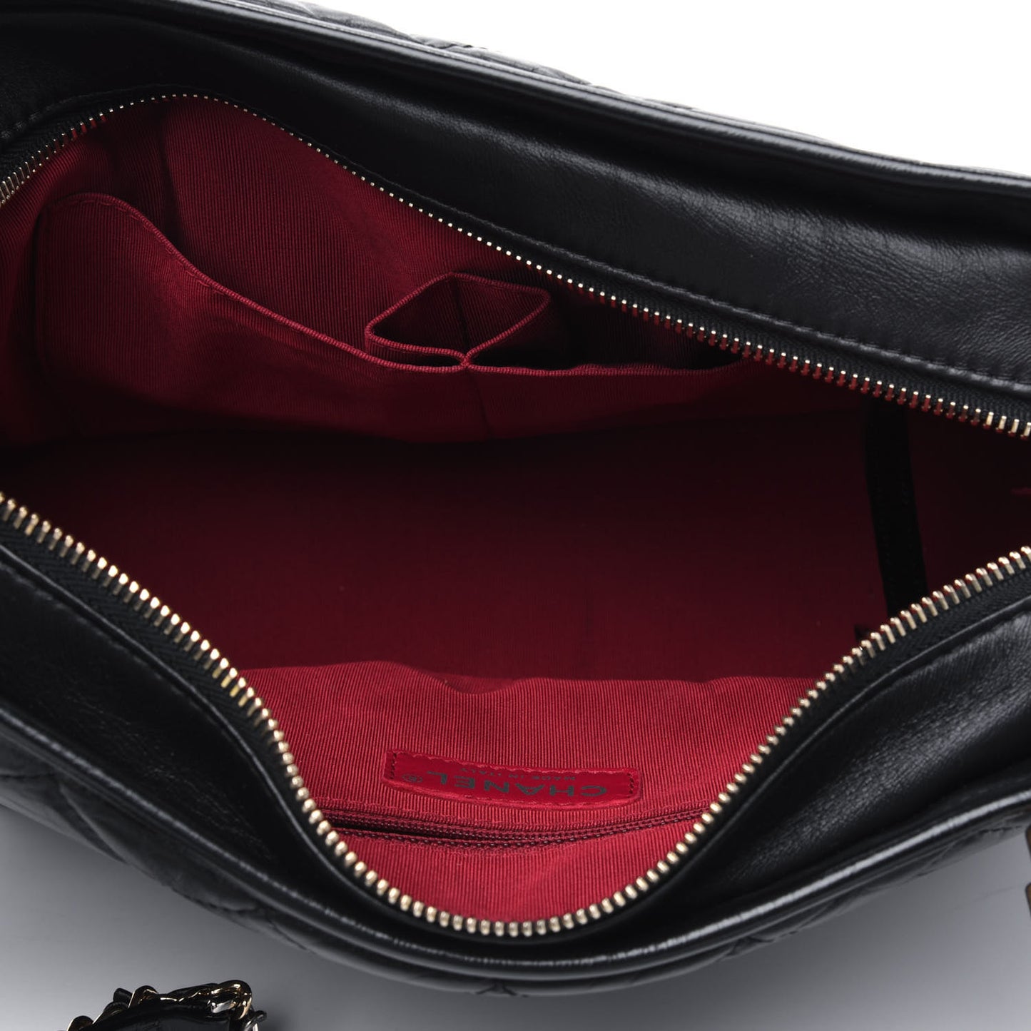 Aged Calfskin Quilted Medium Gabrielle Hobo Black