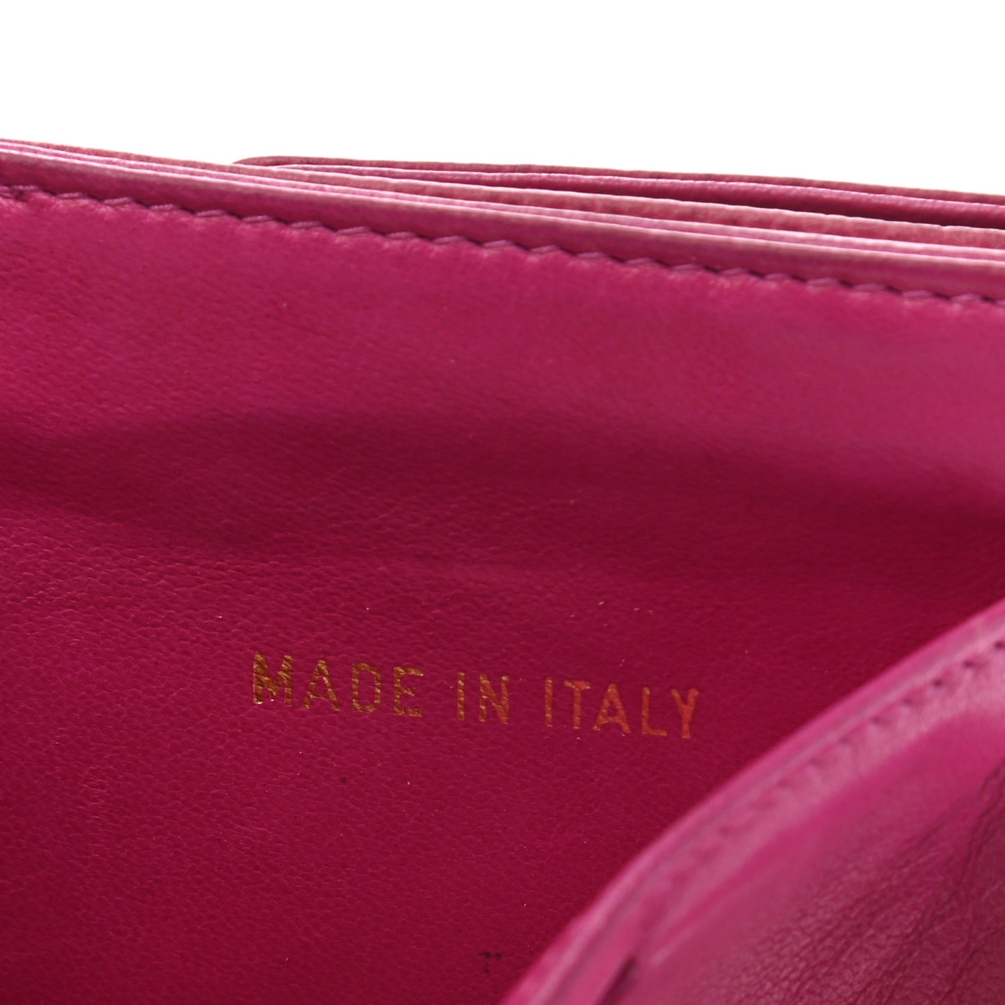 Caviar Timeless CC Compact French Wallet Pink