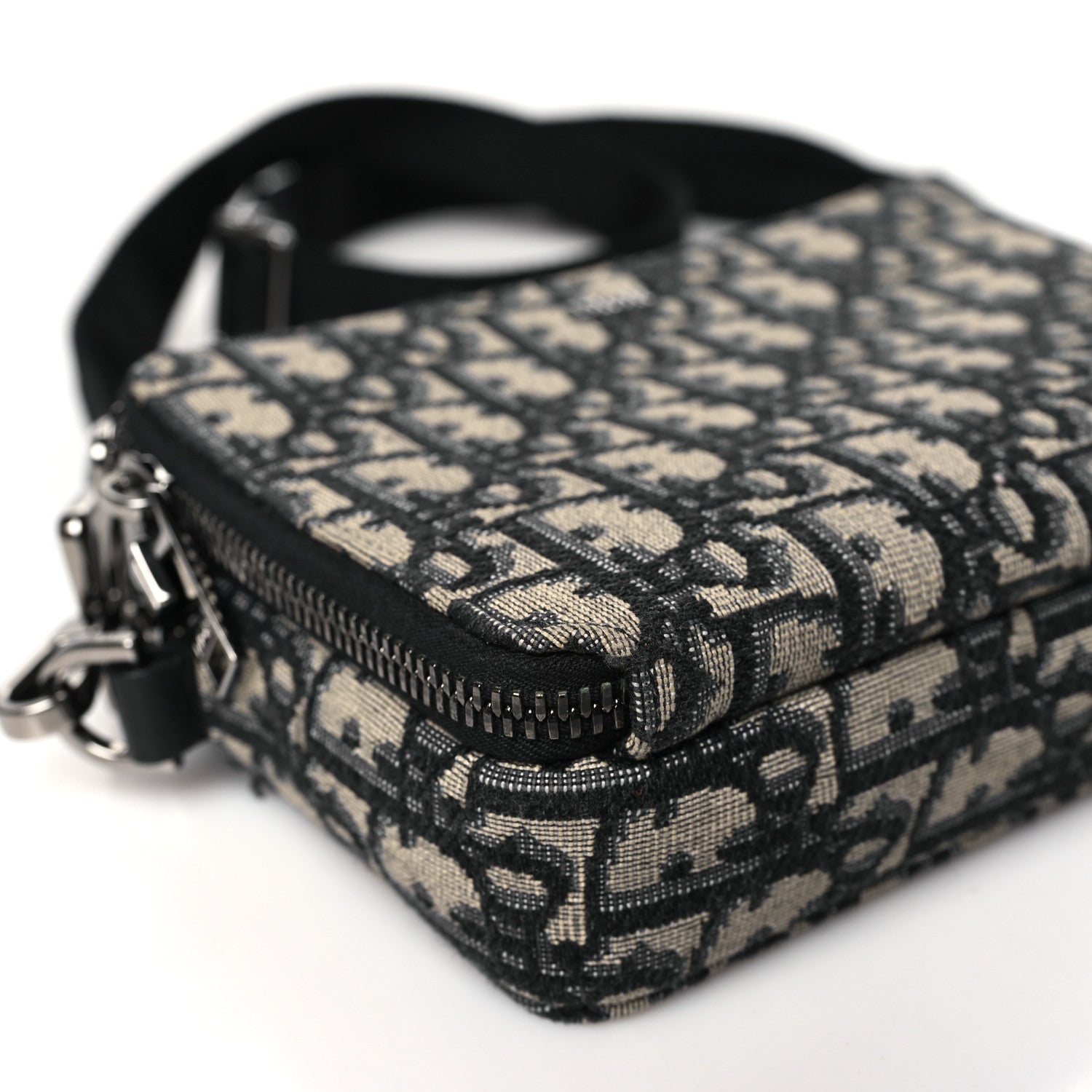 Christian Dior Oblique Messenger Pouch Black 10 of 11