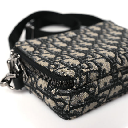 Christian Dior Oblique Messenger Pouch Black 10 of 11