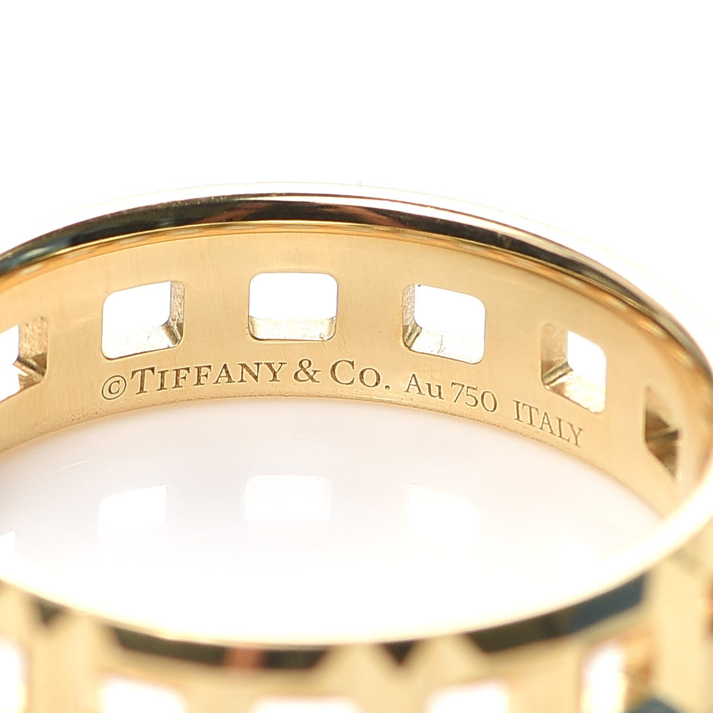 18K Yellow Gold T True Wide Ring 57 8