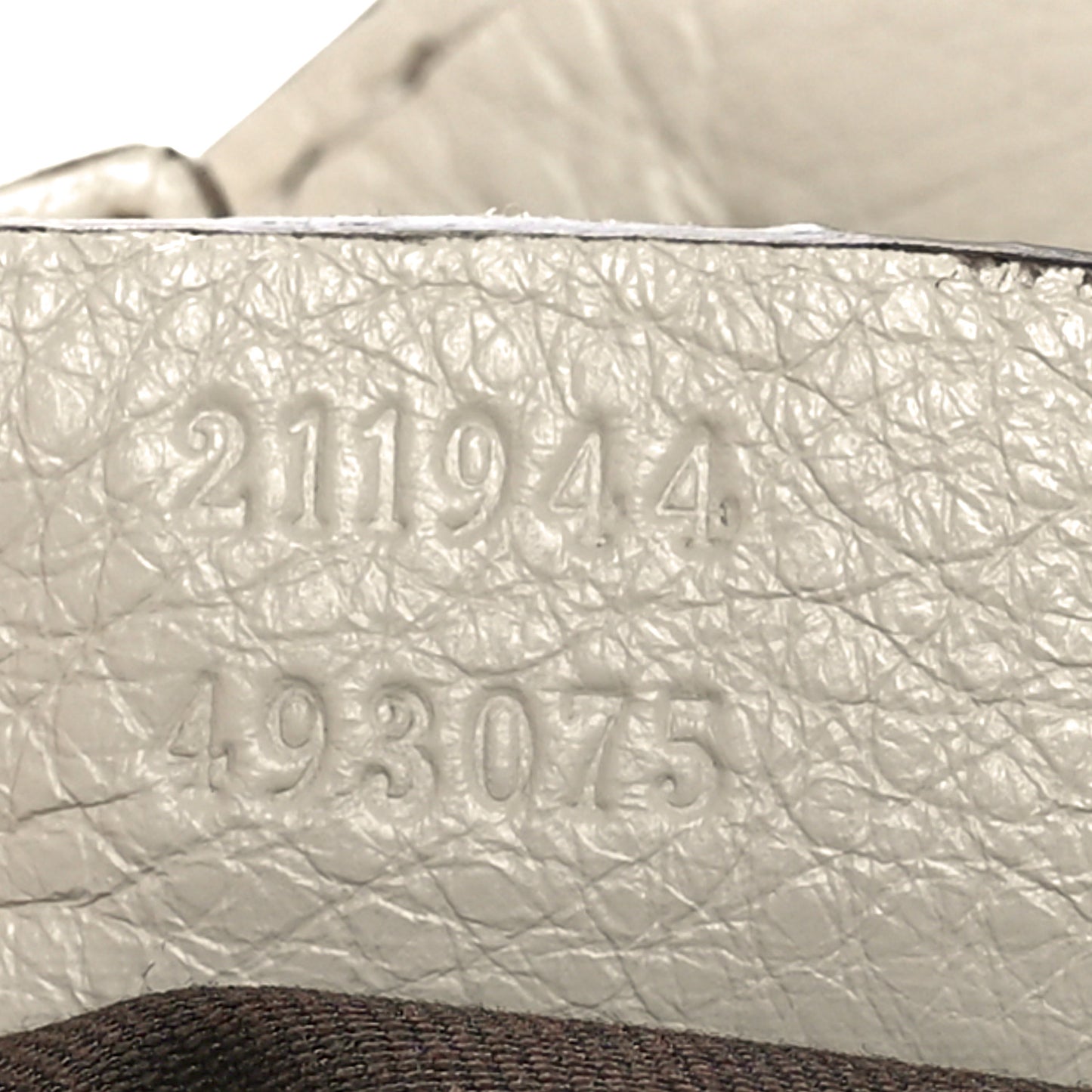 Monogram Medium Sukey Tote Off White