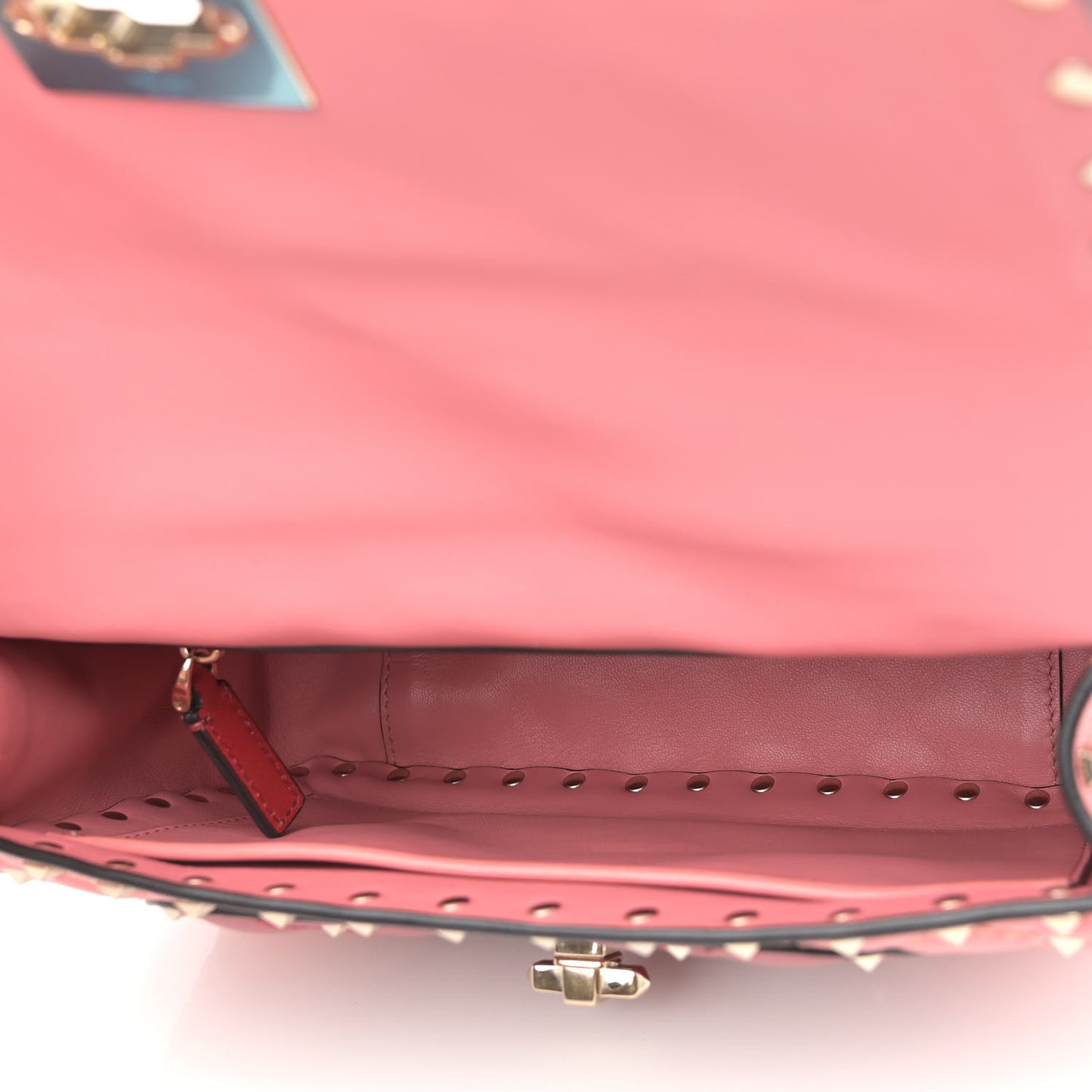 Nappa Quilted Heart Medium Rockstud Spike Shoulder Bag Paradise Rose Red
