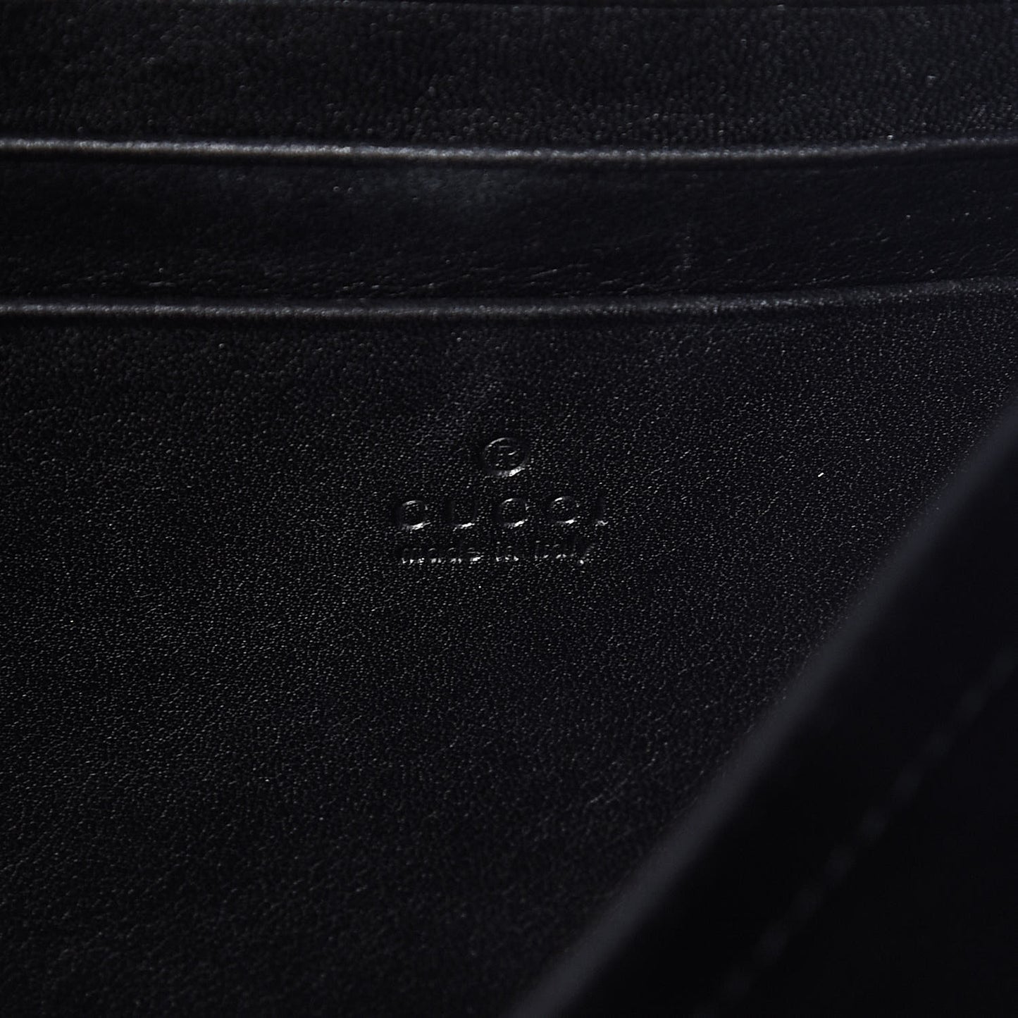 Calfskin Matelasse GG Marmont Chain Wallet Black