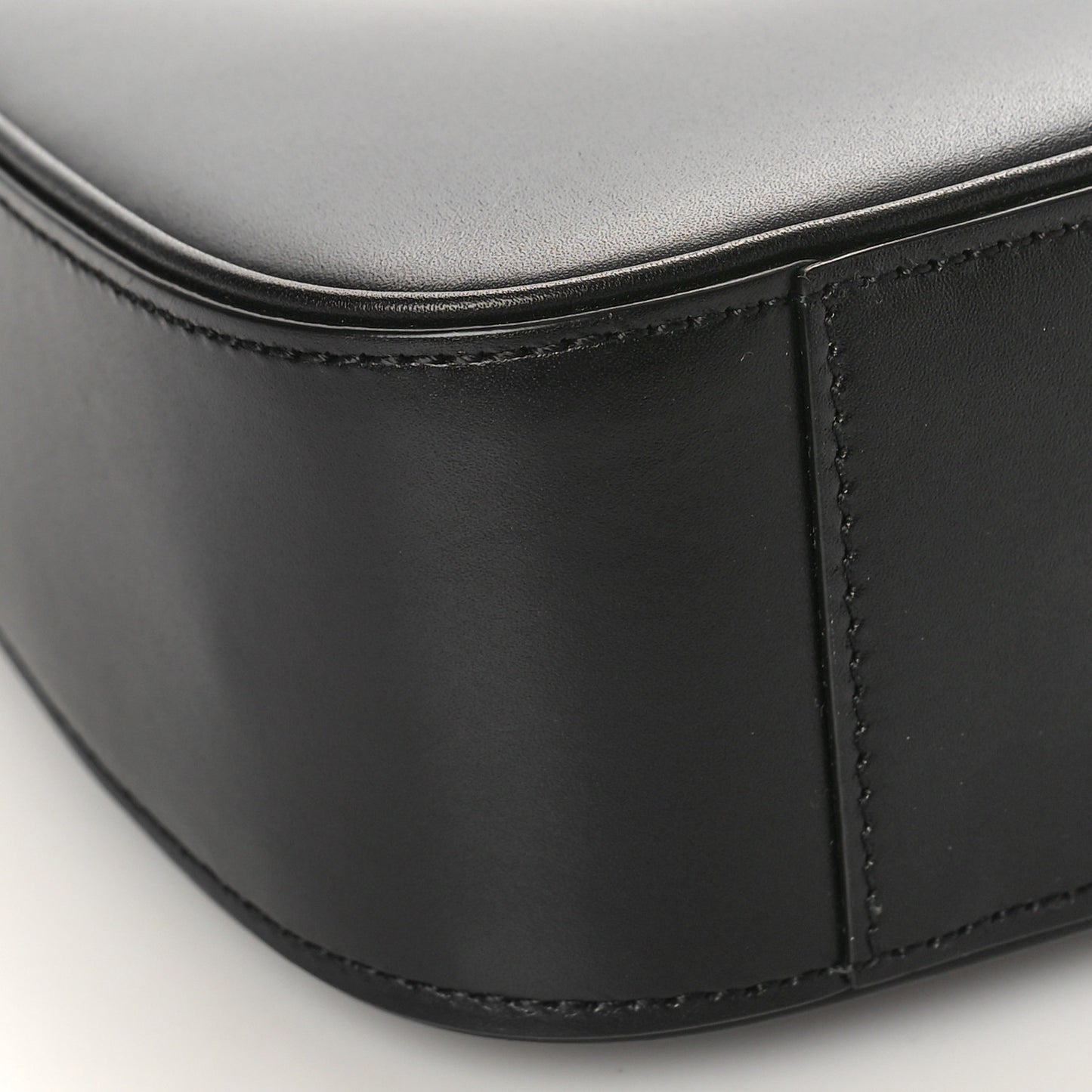 Smooth Calfskin Le 5 A 7 Hobo Black