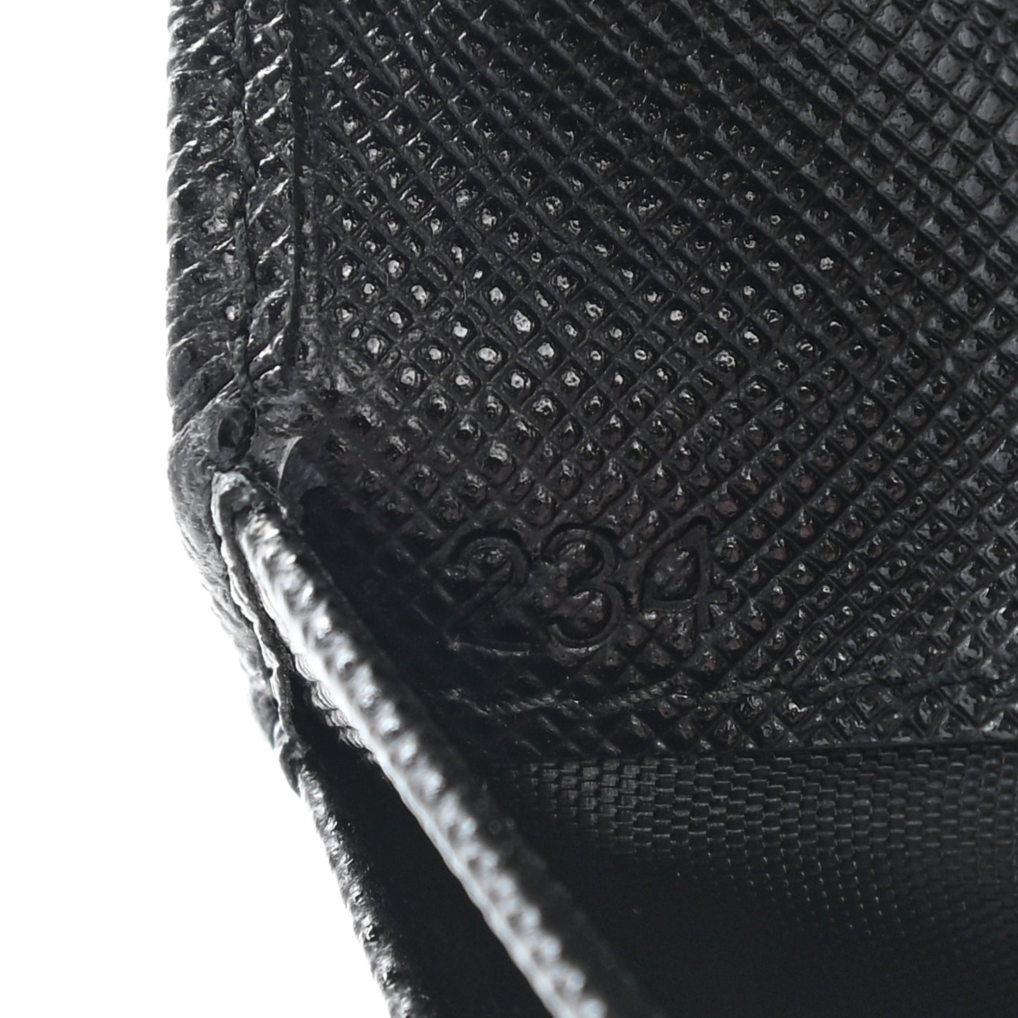 Saffiano Triangle Bi-Fold Wallet Black