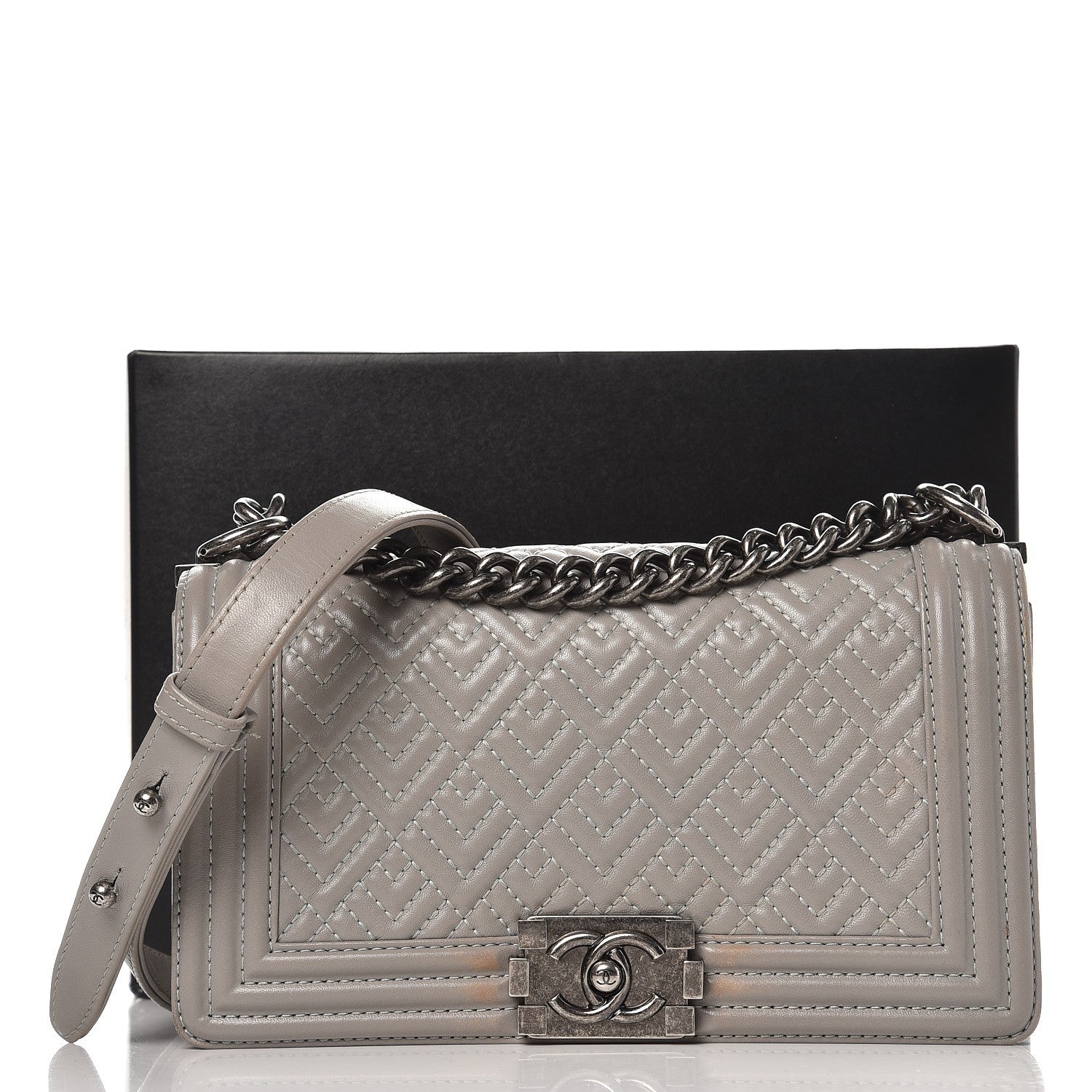 Chanel Lambskin Chevron Quilted Medium Boy Flap Grey 17 of 17