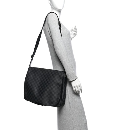 Louis Vuitton Damier Graphite Daniel GM 2 of 14