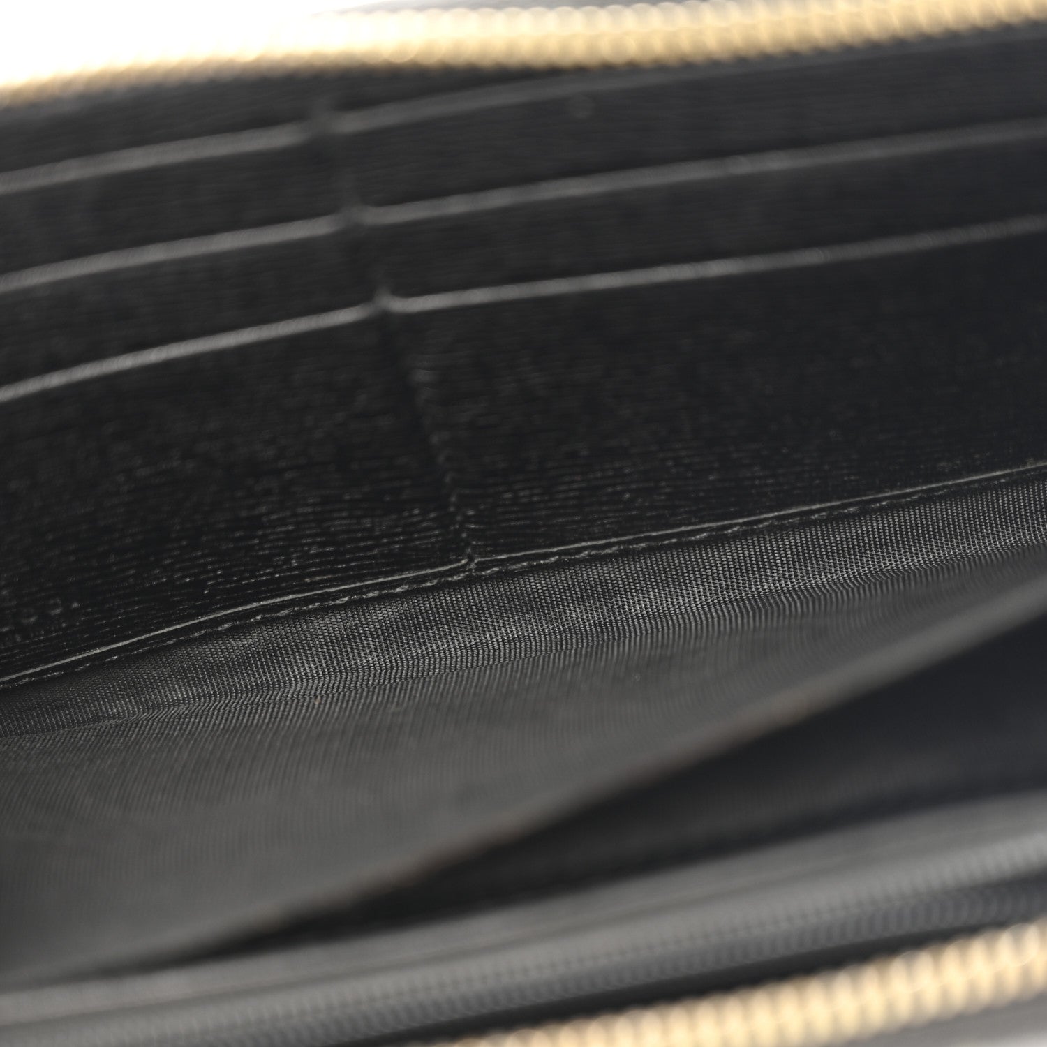 Gucci Calfskin GG Zip Around Wallet Black 5 of 14