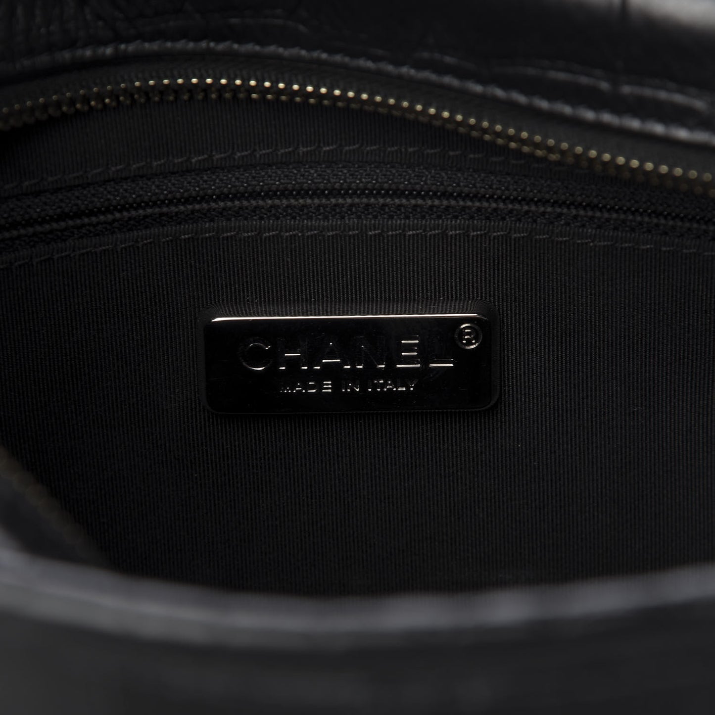 Crocodile Embossed Calfskin Medium Gabrielle Cocodile Hobo Black