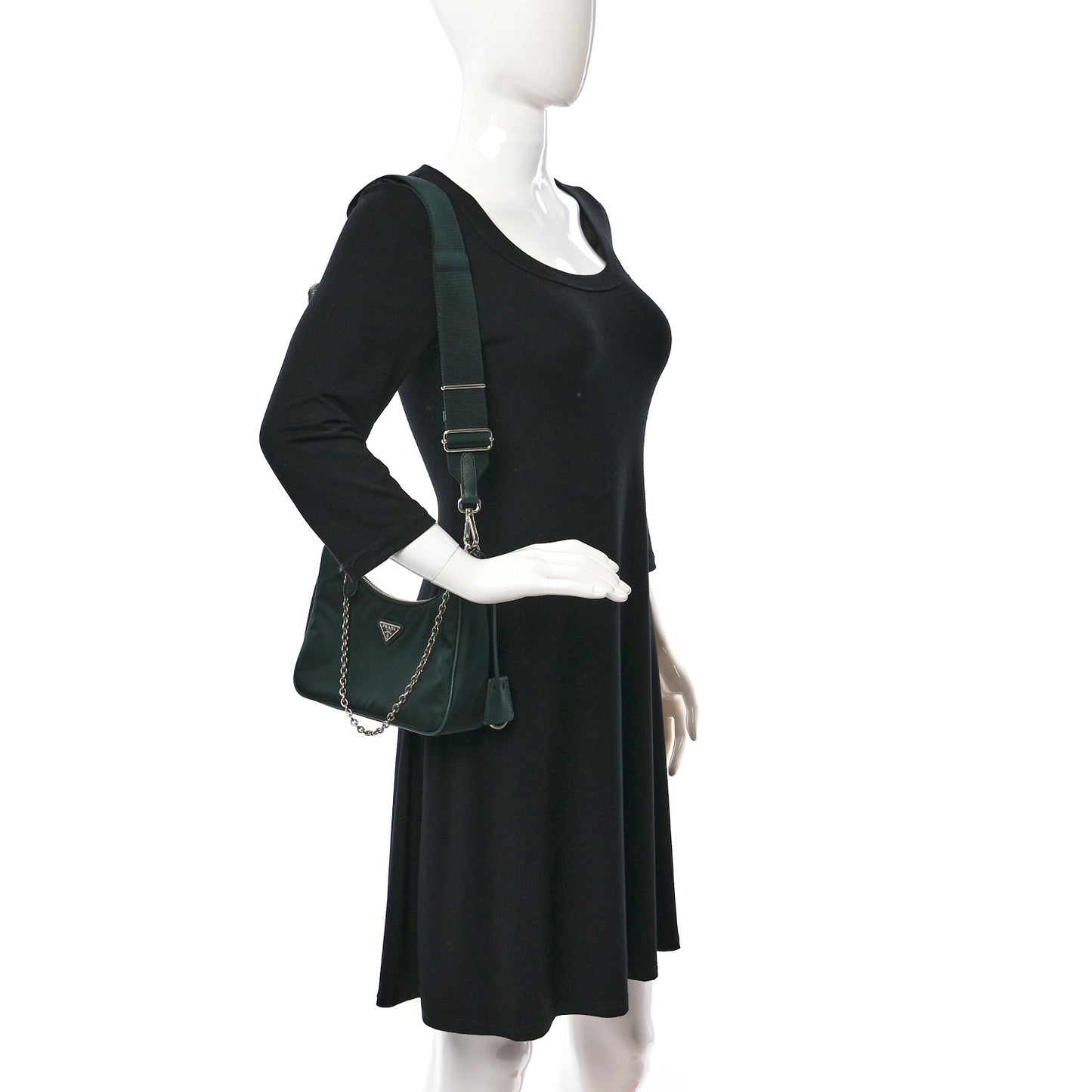 Re-Nylon Saffiano Re-Edition 2005 Shoulder Bag Smeraldo