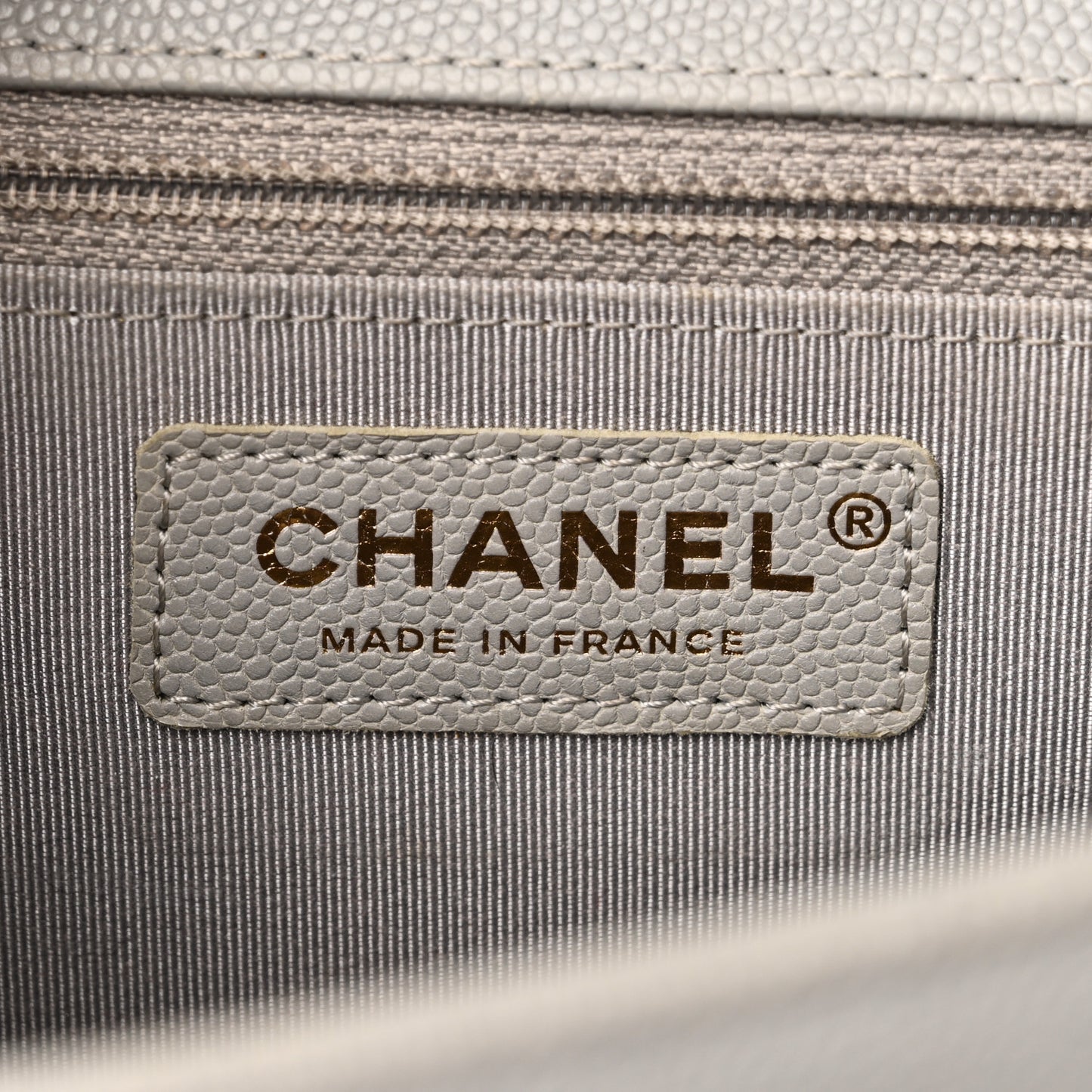 Caviar Quilted New Medium Boy Flap Grey