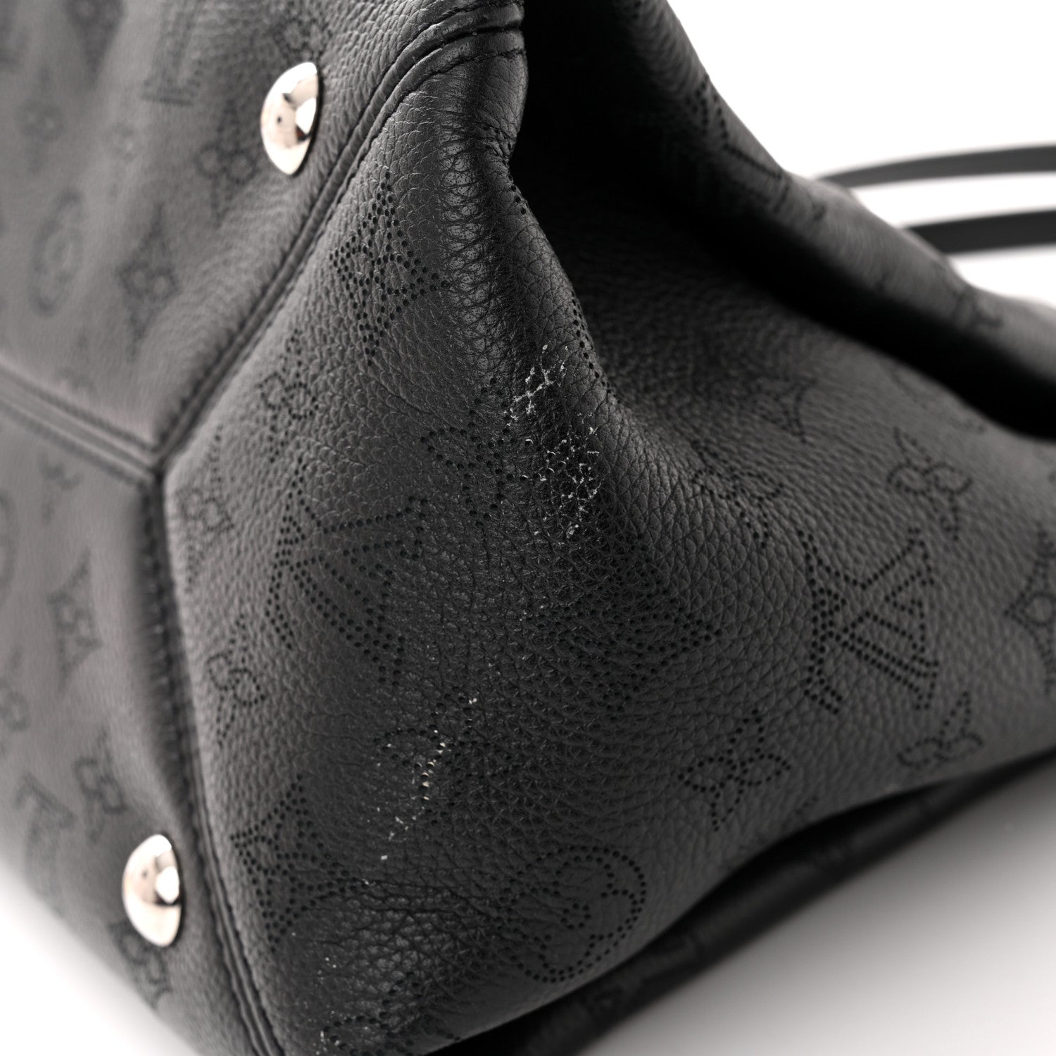 Louis Vuitton Mahina Calfskin Sevres Black 11 of 13