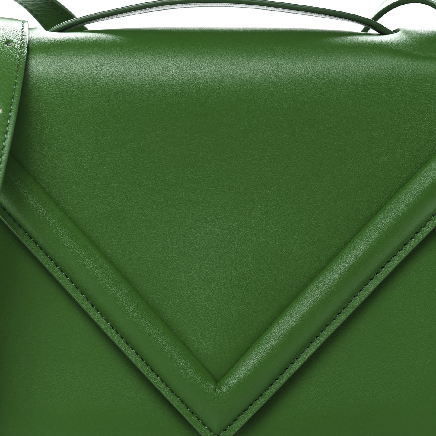 Smooth Calfskin M Frame Box Bag Grass