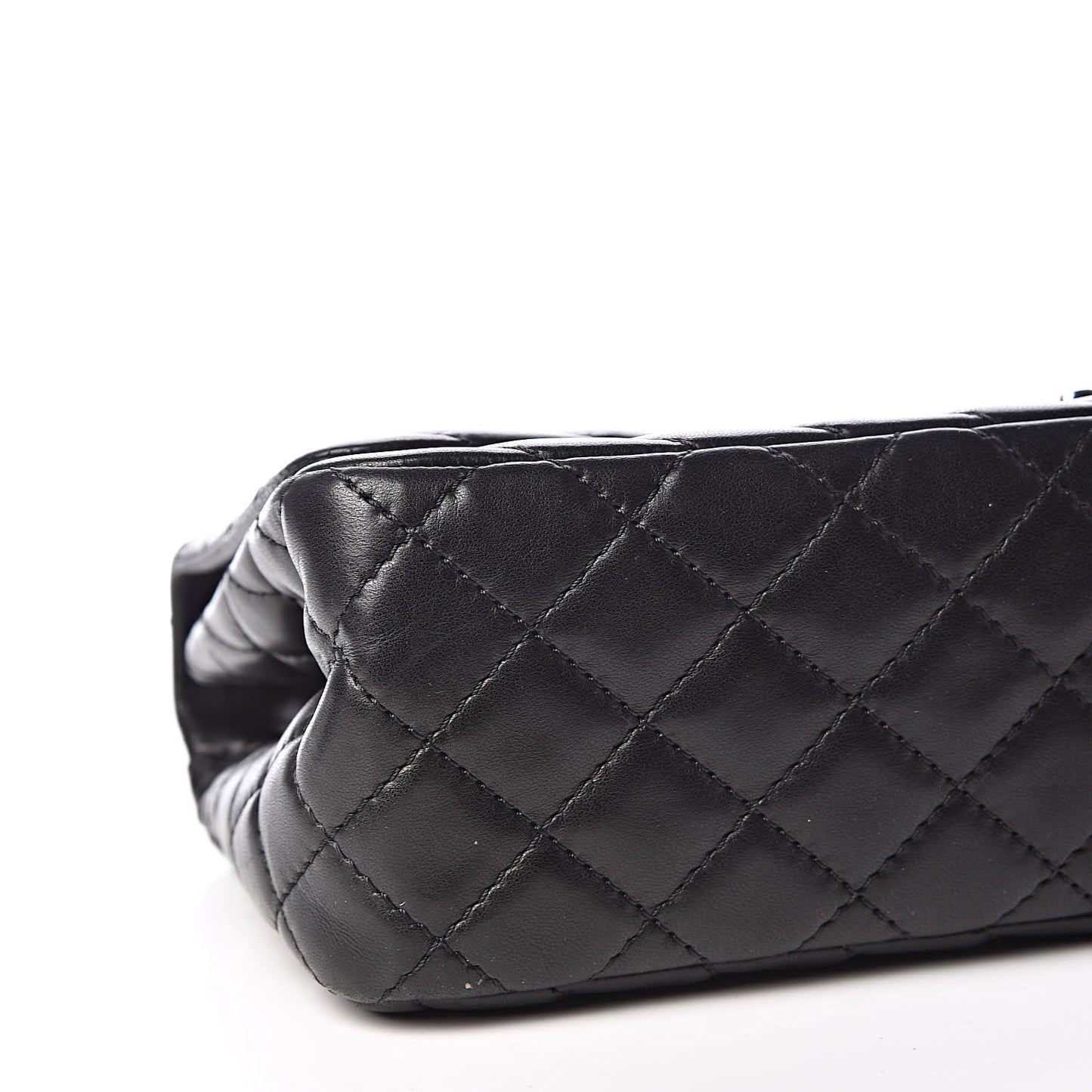 Lambskin Chevron Quilted Large Surpique Flap Black